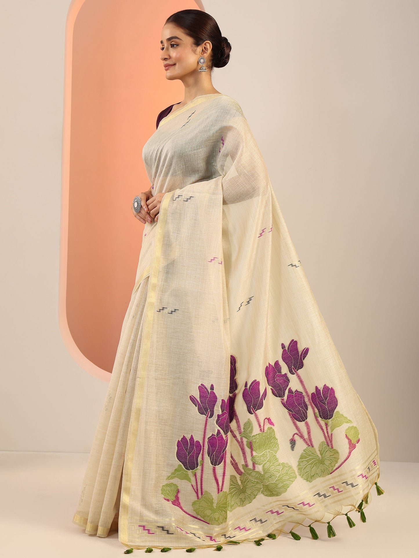 Beige Woven Design Silk Saree With Unstitched Blouse Piece