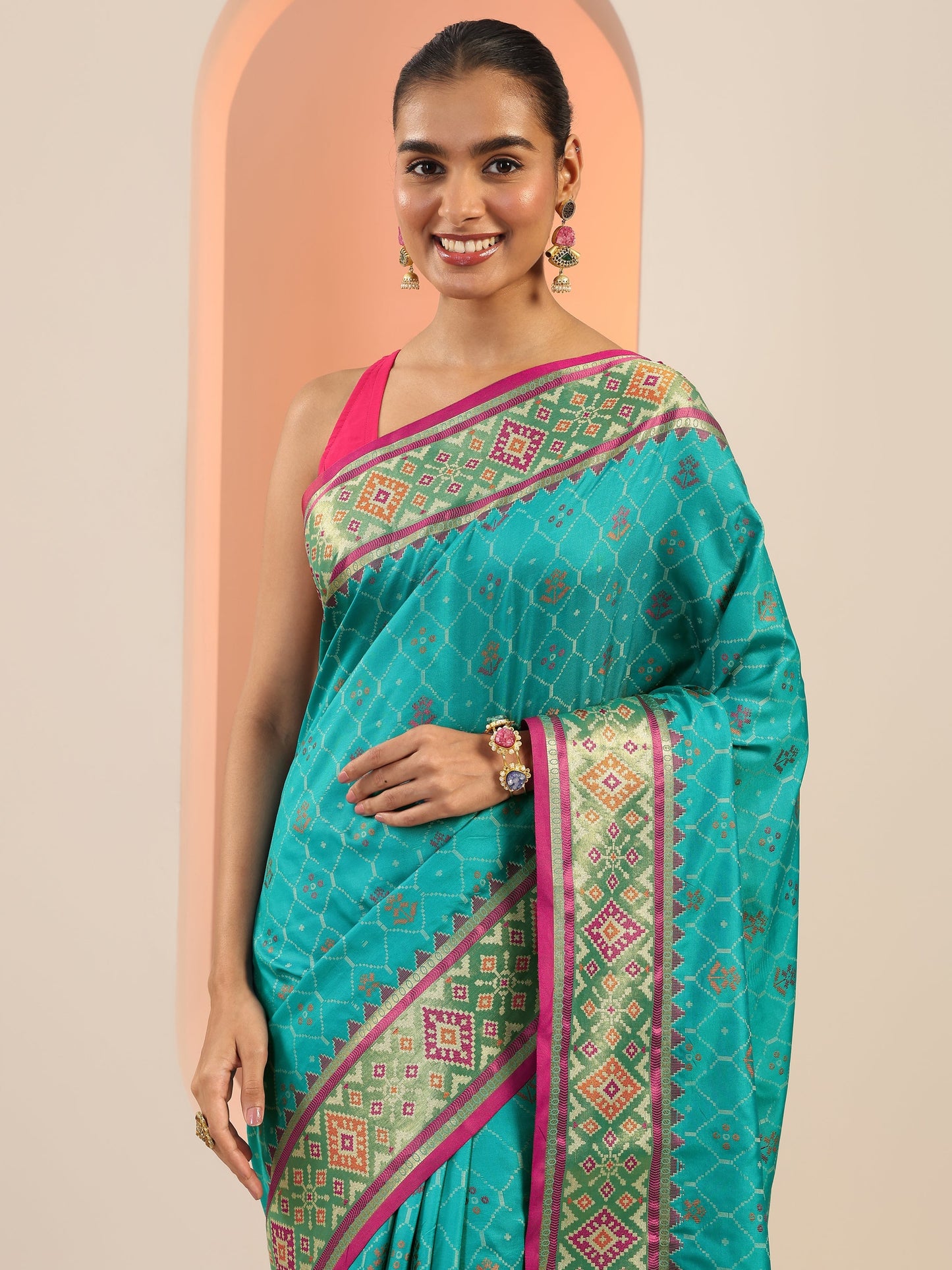 Blue Woven Design Silk Saree With Unstitched Blouse Piece