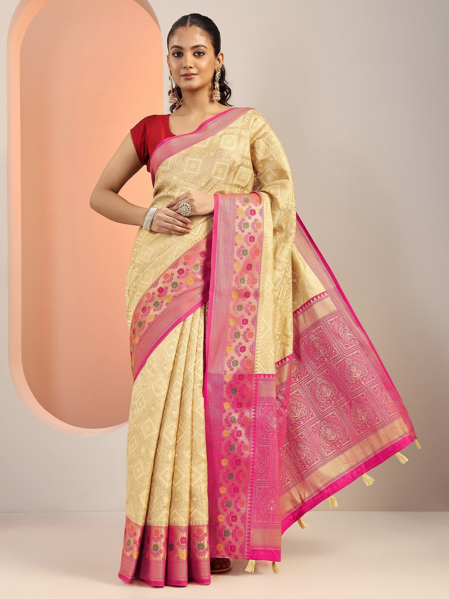 Beige Woven Silk Blend Saree With Unstitched Blouse Piece