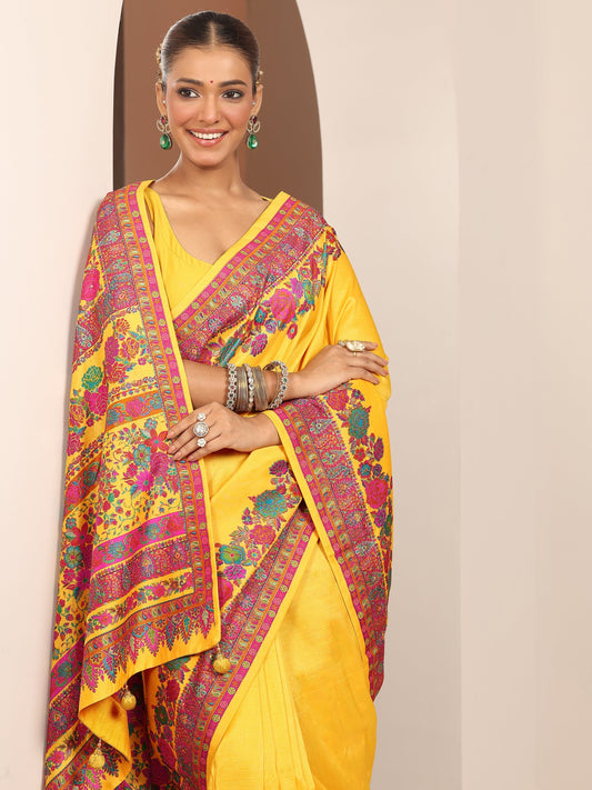 Yellow Printed Silk Blend Saree With Unstitched Blouse Piece