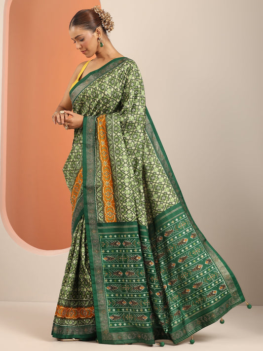 Green  Silk Blend Saree With Unstitched Blouse Piece