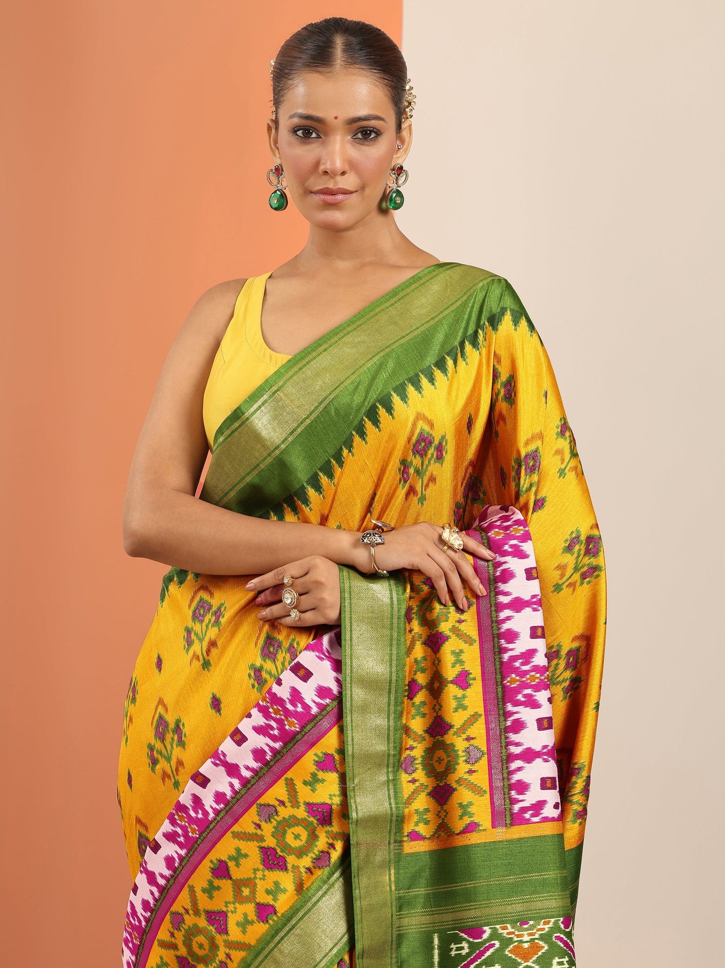Yellow Kalamkari Printed Silk Blend Saree With Unstitched Blouse Piece