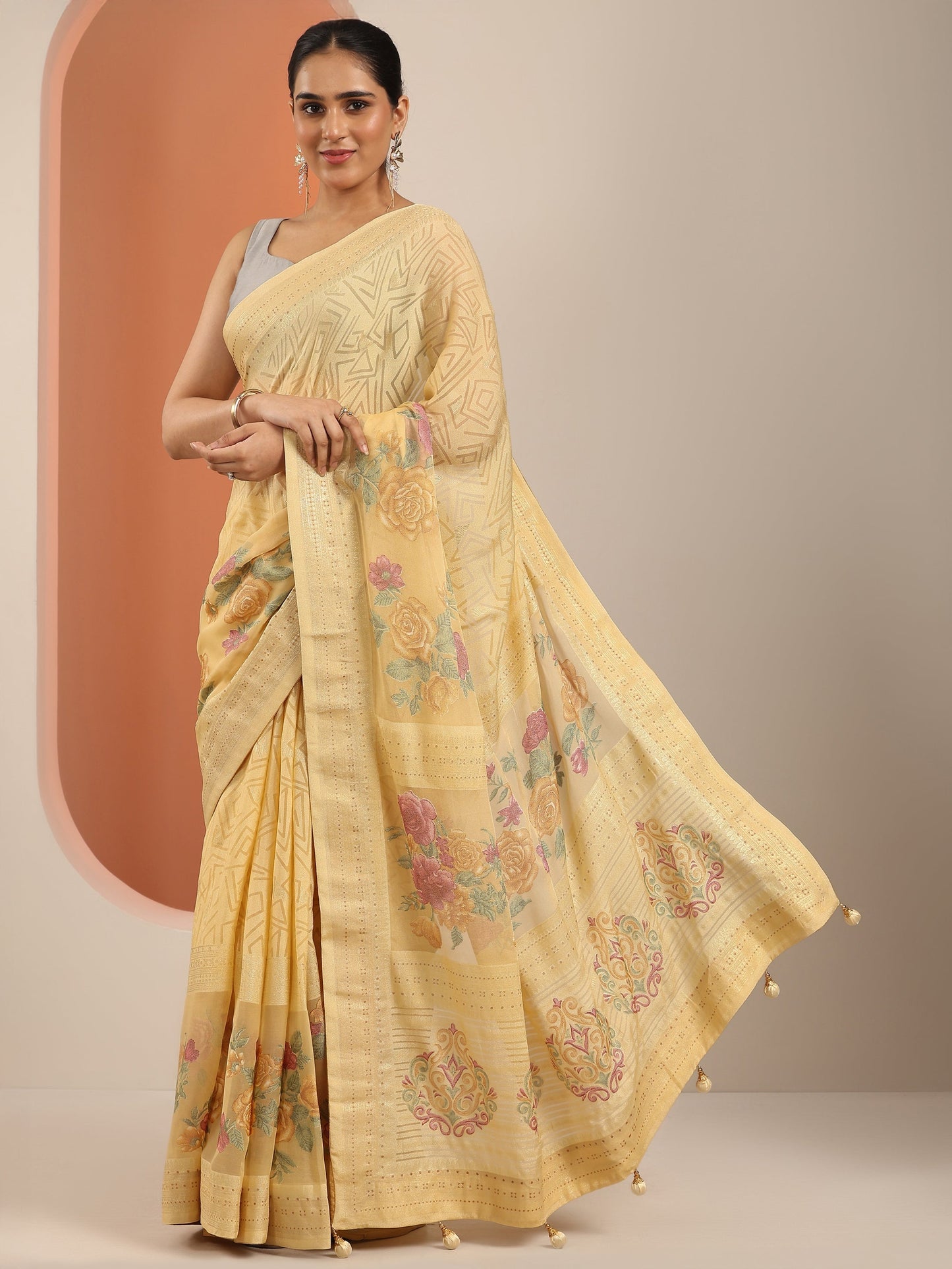Yellow Printed Georgette Saree With Unstitched Blouse Piece