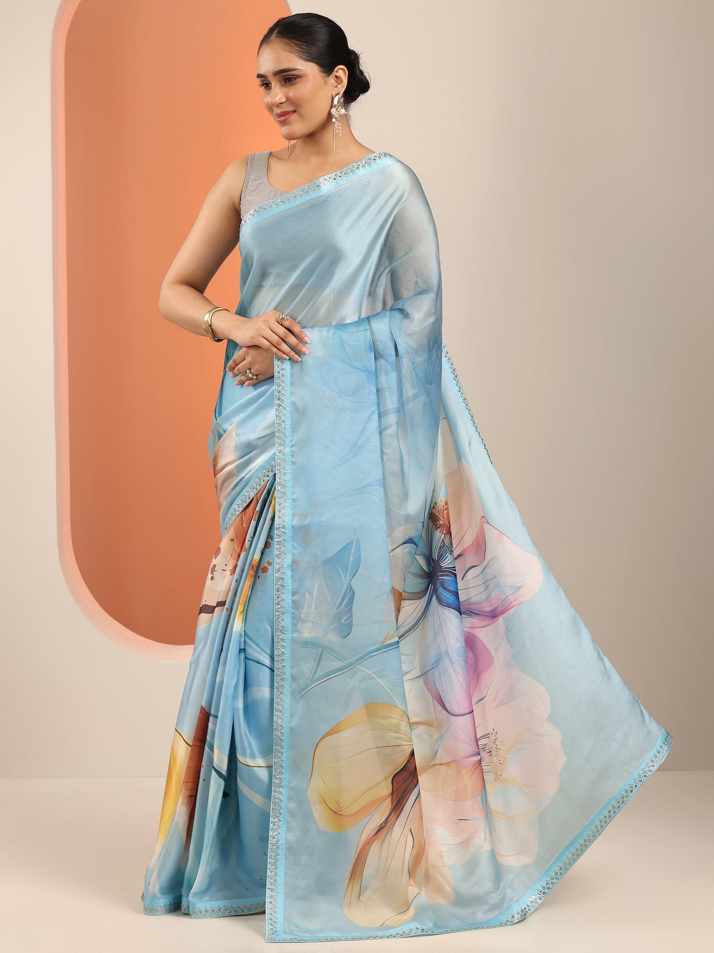 Blue Printed Organza Saree With Unstitched Blouse Piece
