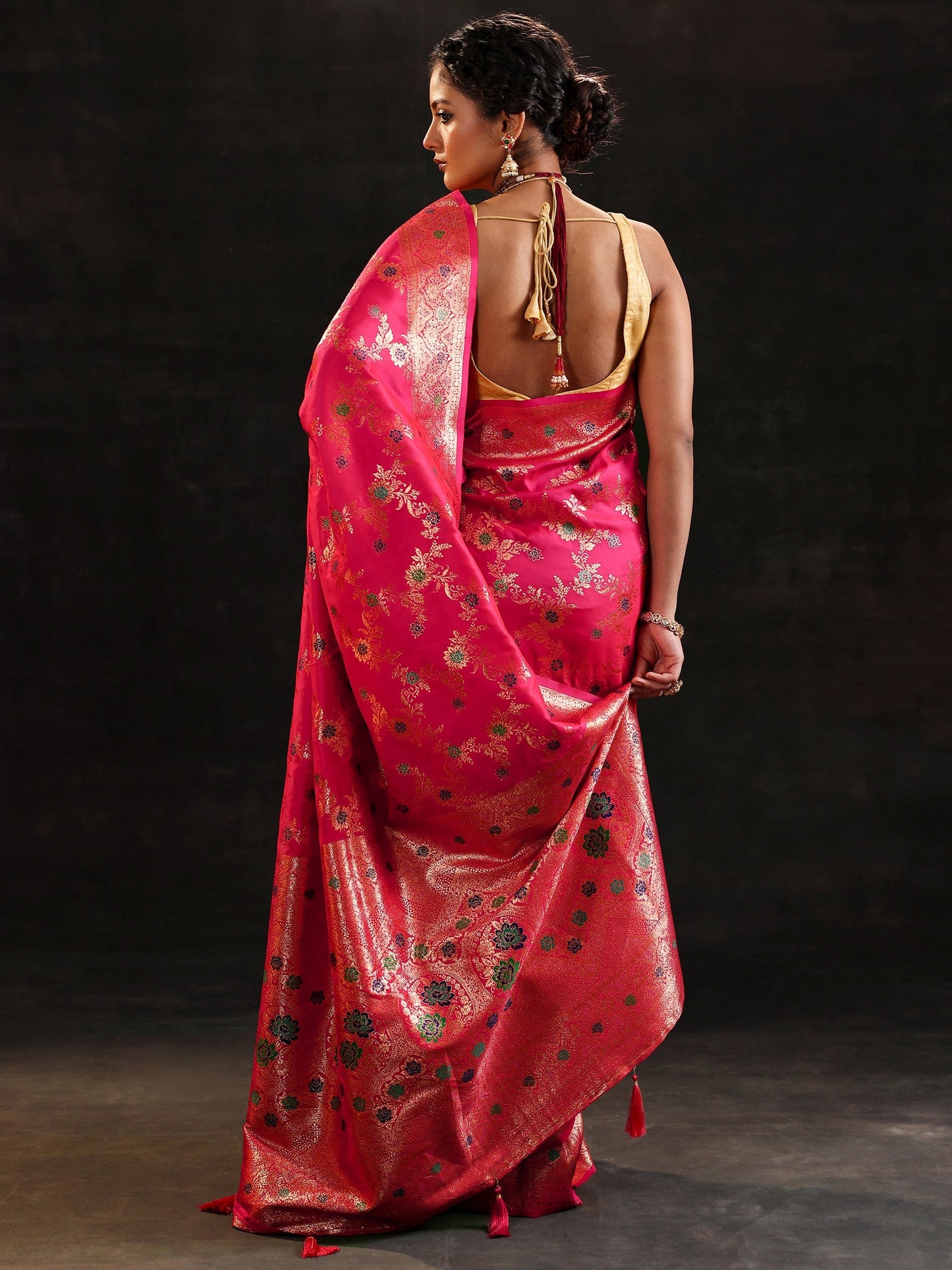 Pink Woven Design Silk Blend Saree With Unstitched Blouse Piece