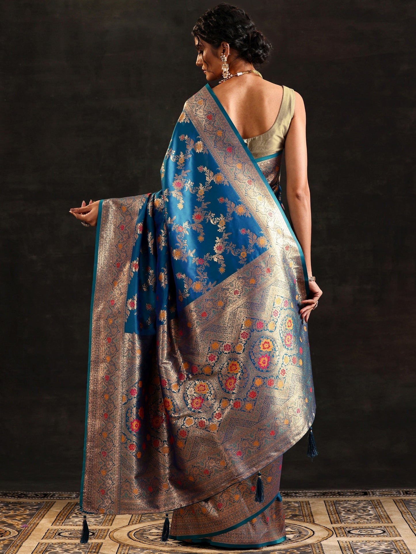 Blue Woven Design Silk Blend Saree With Unstitched Blouse Piece