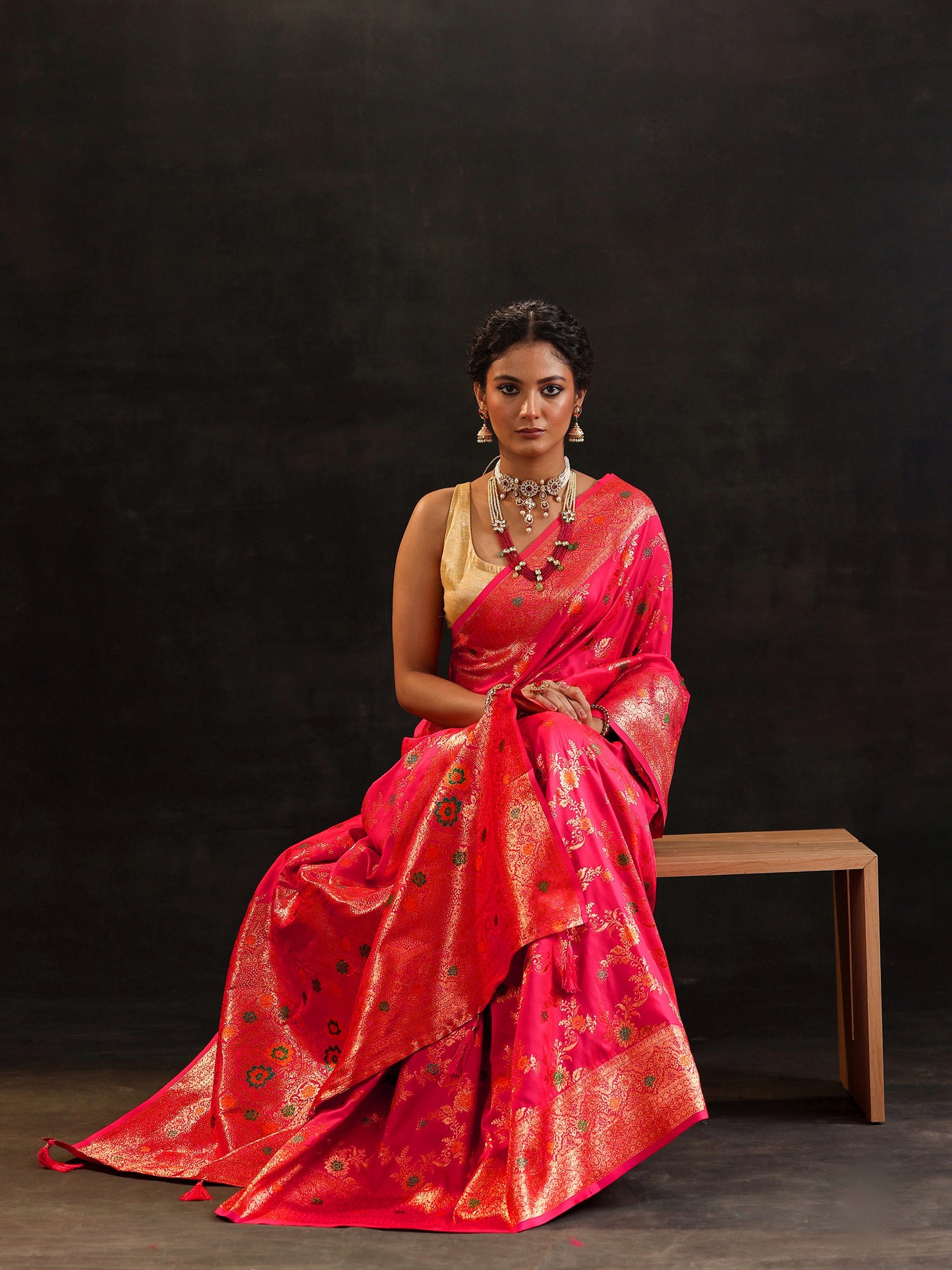 Pink Woven Design Banarasi Silk Blend Saree With Unstitched Blouse Piece
