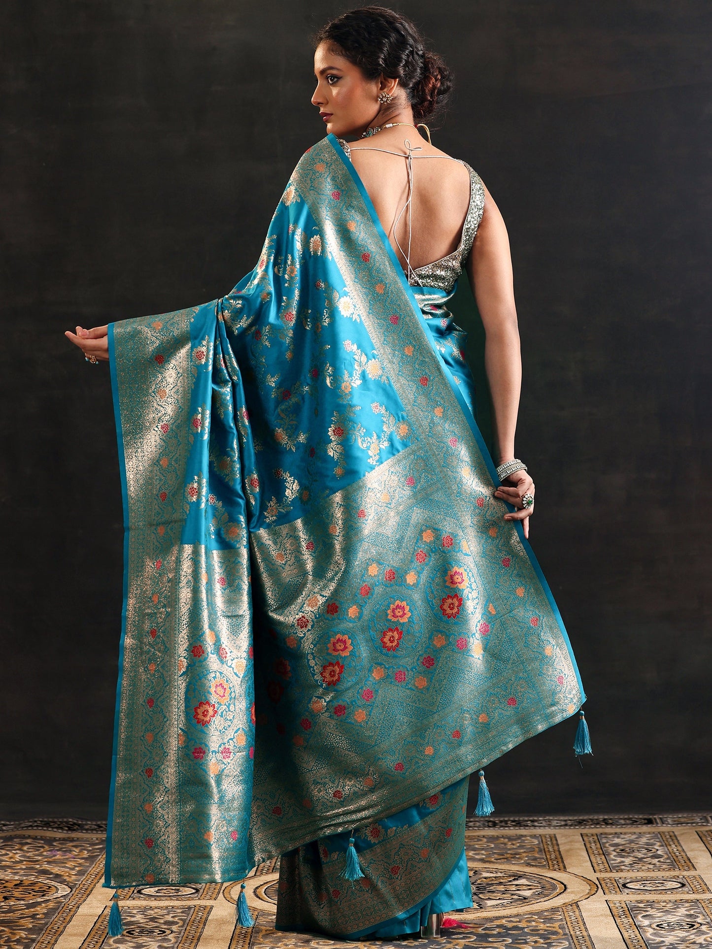 Blue Woven Design Silk Blend Saree With Unstitched Blouse Piece
