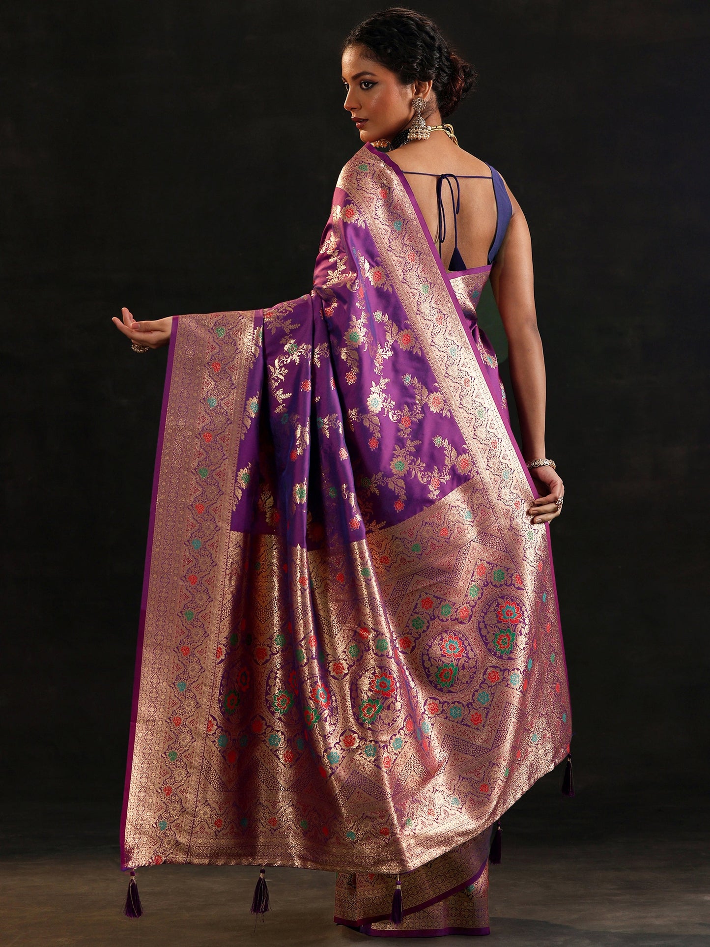 Purple Woven Design Silk Blend Saree With Unstitched Blouse Piece