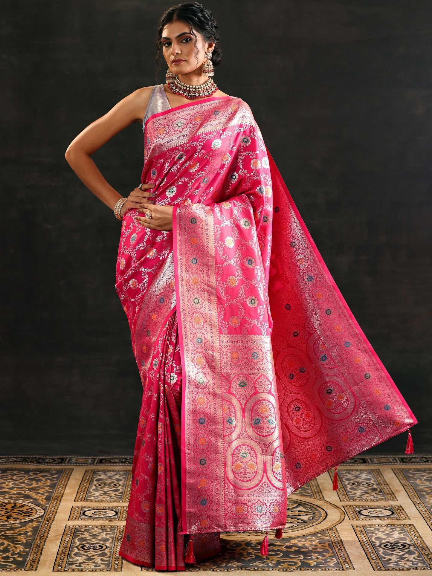 Pink Woven Design Banarasi Silk Blend Saree With Unstitched Blouse Piece