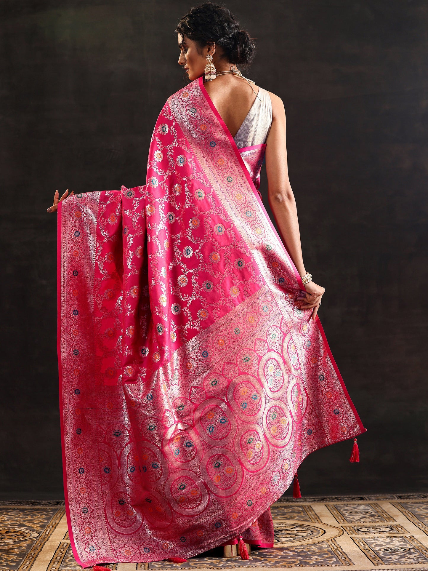 Pink Woven Design Banarasi Silk Blend Saree With Unstitched Blouse Piece