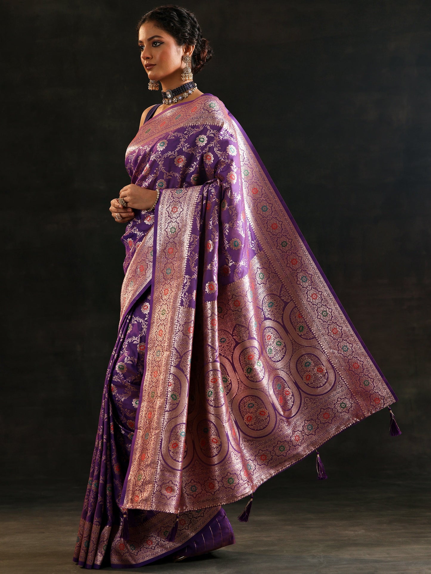 Purple Woven Design Banarasi Silk Blend Saree With Unstitched Blouse Piece