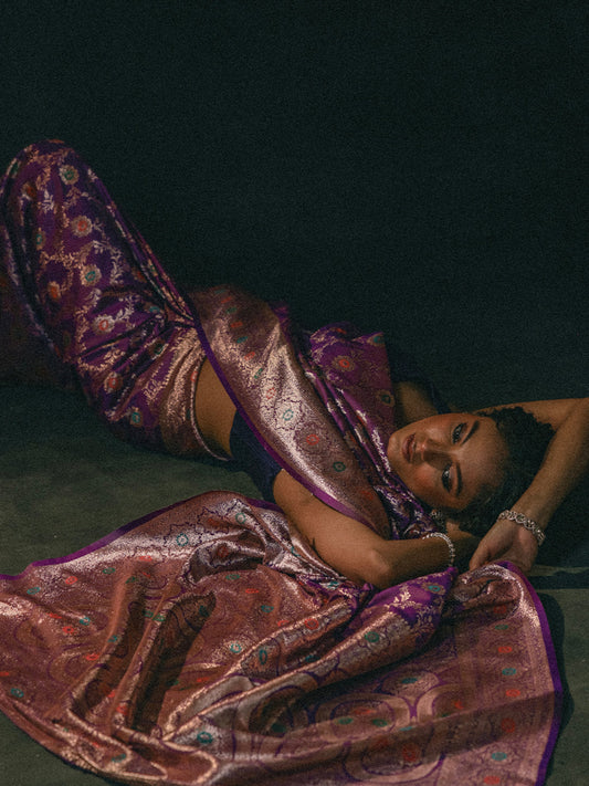 Purple Woven Design Banarasi Silk Blend Saree With Unstitched Blouse Piece