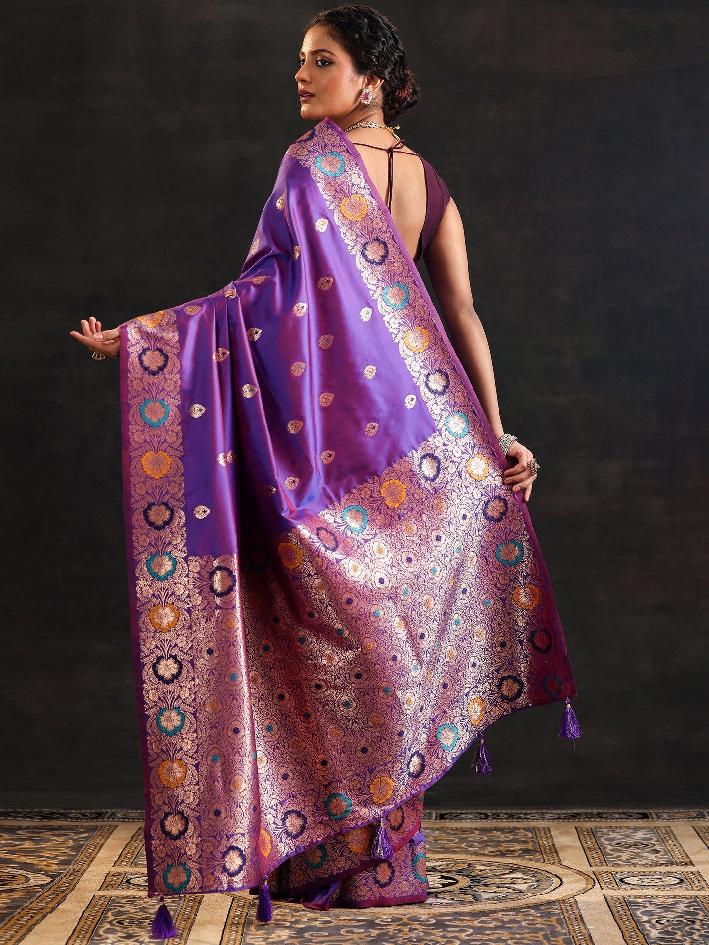 Purple Woven Design Silk Blend Saree With Unstitched Blouse Piece