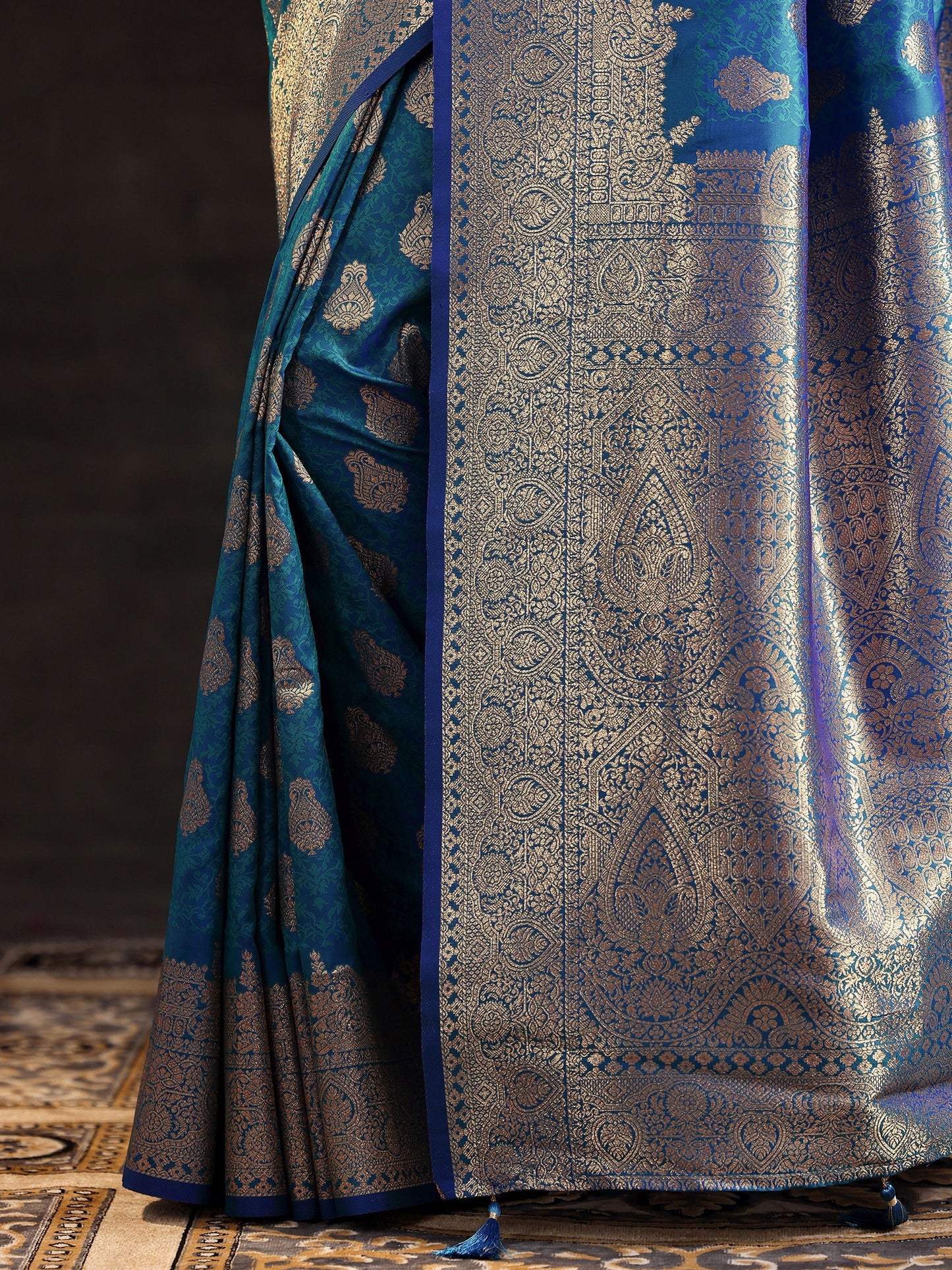 Blue Woven Design Silk Blend Saree With Unstitched Blouse Piece