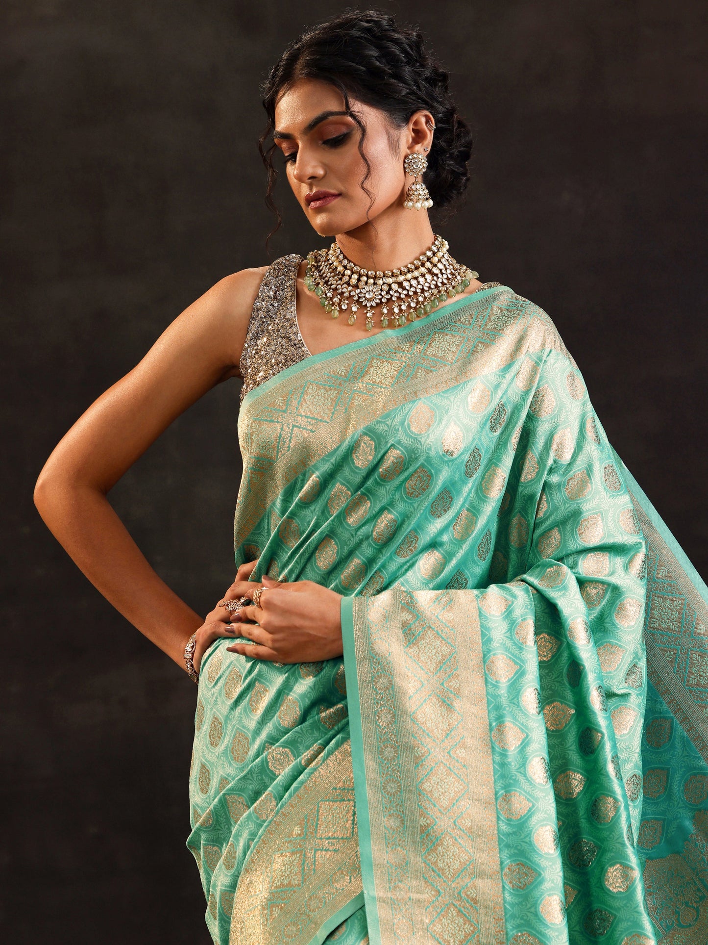 Sea Green Woven Design Silk Blend Saree With Unstitched Blouse Piece