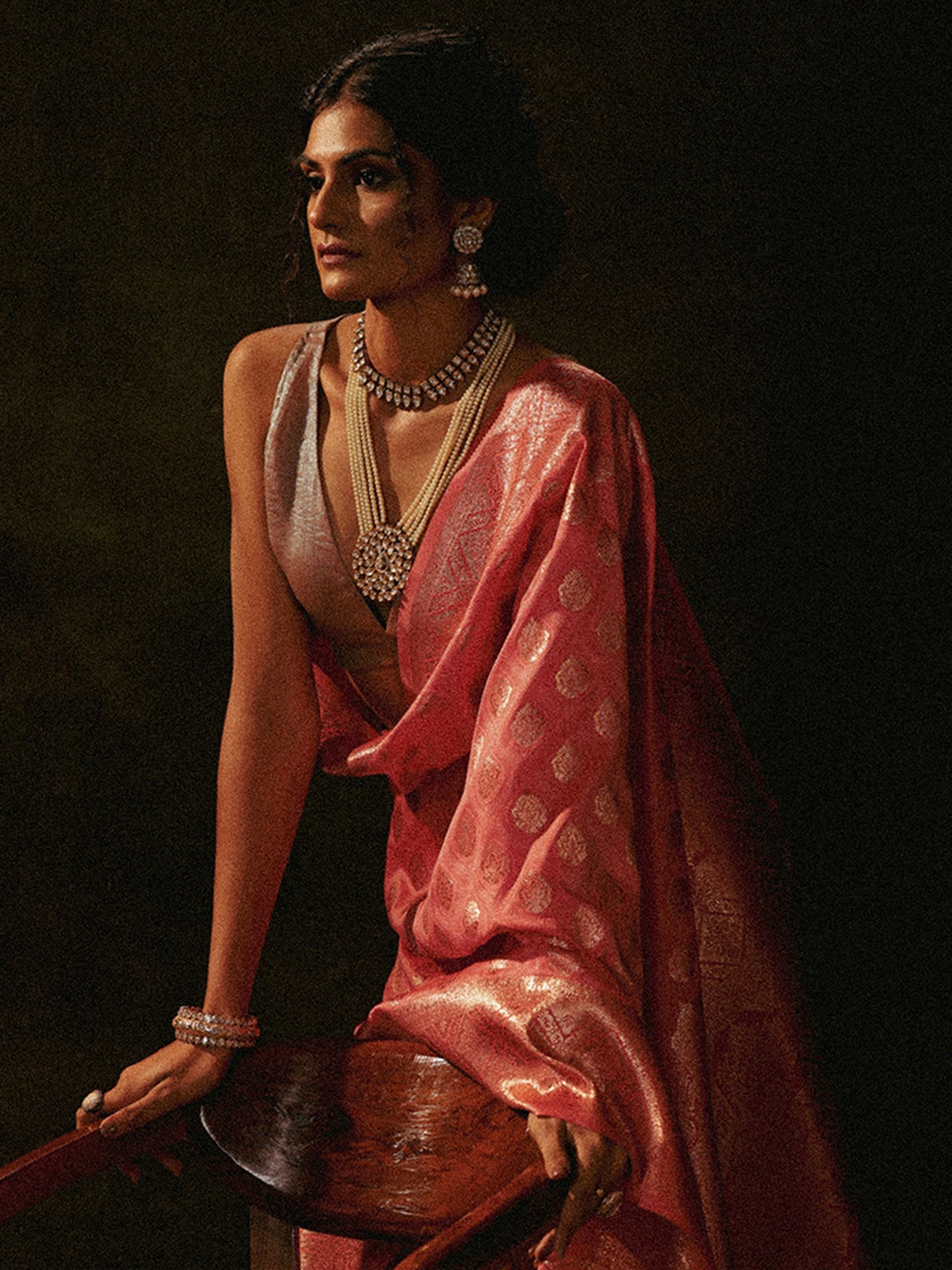 Peach Woven Design Banarasi Silk Blend Saree With Unstitched Blouse Piece