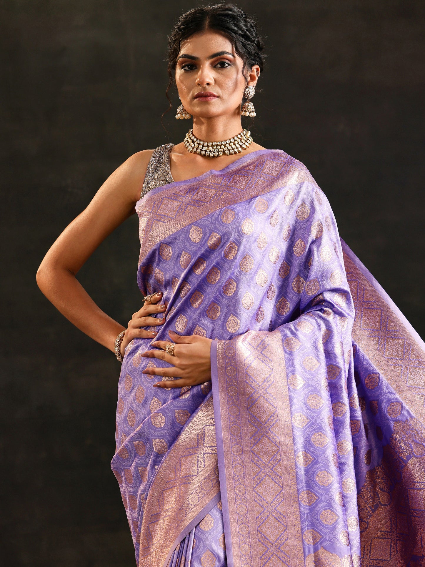 Lavender Woven Design Silk Blend Saree With Unstitched Blouse Piece