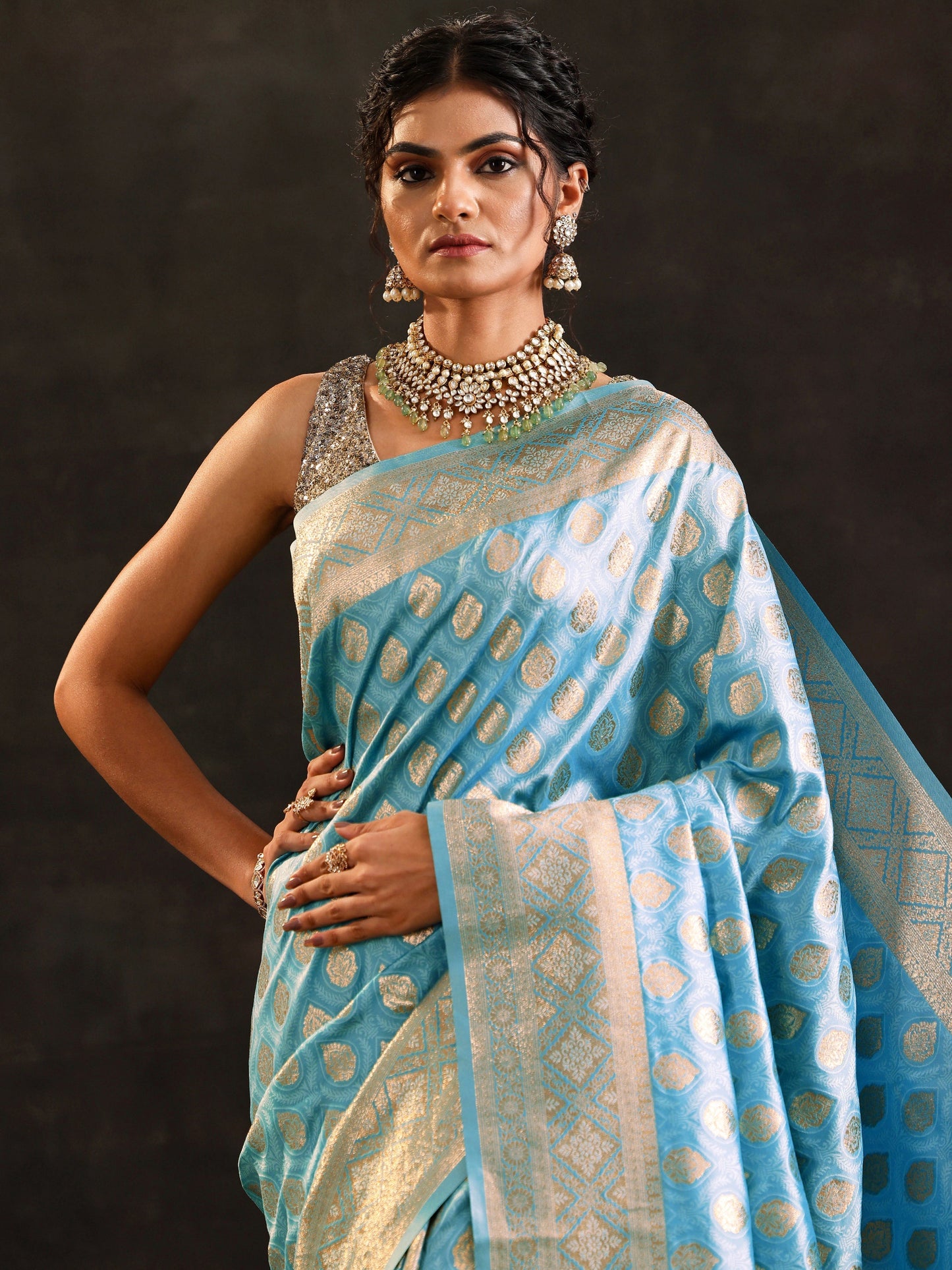 Blue Woven Design Silk Blend Saree With Unstitched Blouse Piece