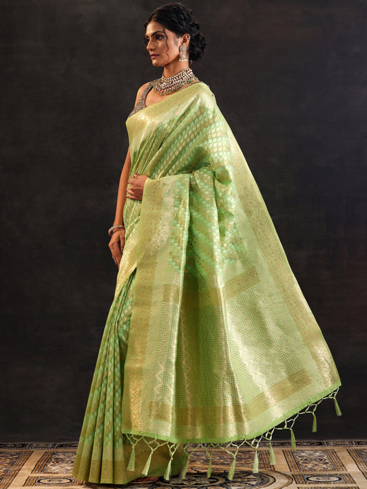 Green Woven Design Banarasi Silk Blend Saree With Unstitched Blouse Piece