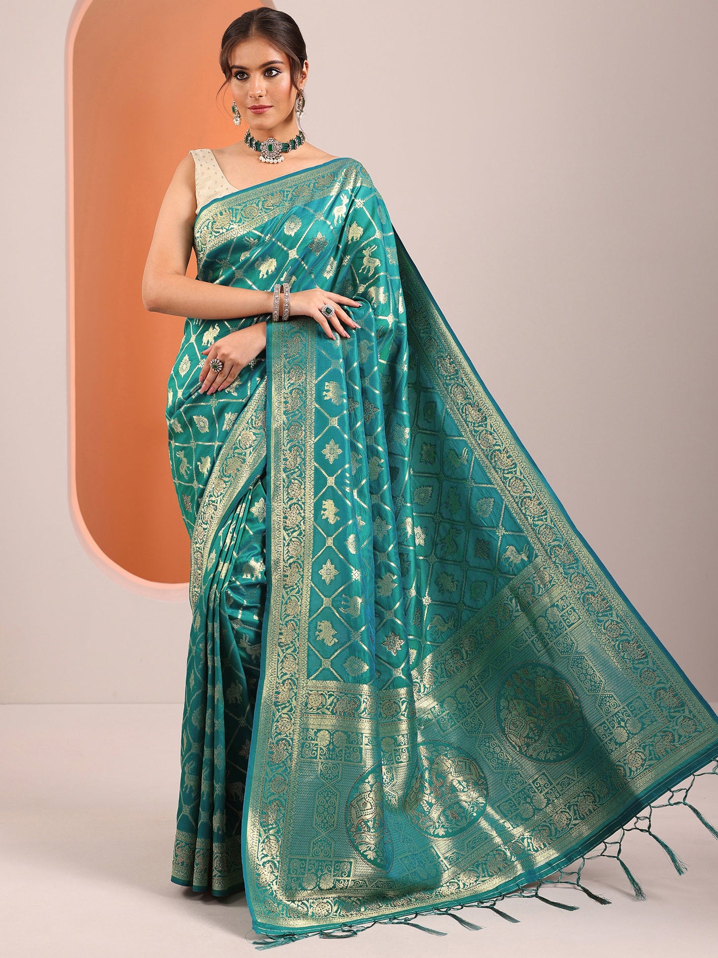 Teal Woven Design Banarasi Silk Blend Saree With Unstitched Blouse Piece