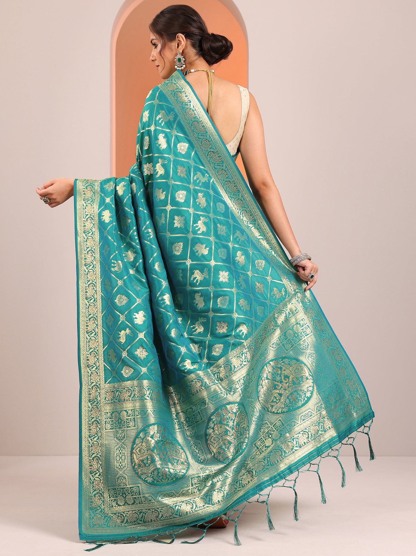 Teal Woven Design Banarasi Silk Blend Saree With Unstitched Blouse Piece