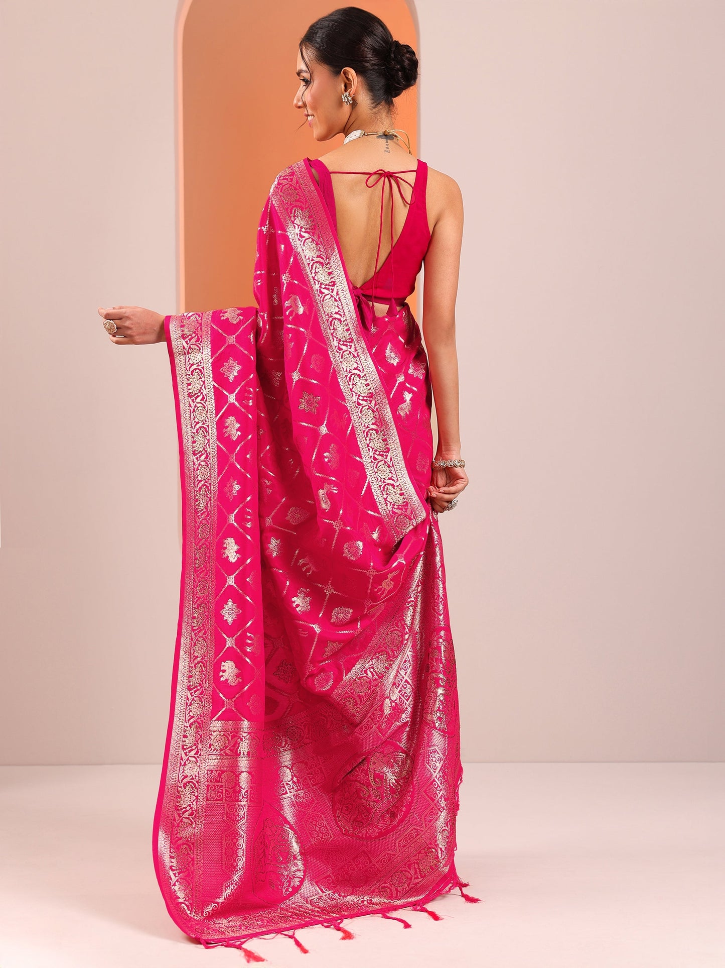 Pink Woven Design Banarasi Silk Blend Saree With Unstitched Blouse Piece