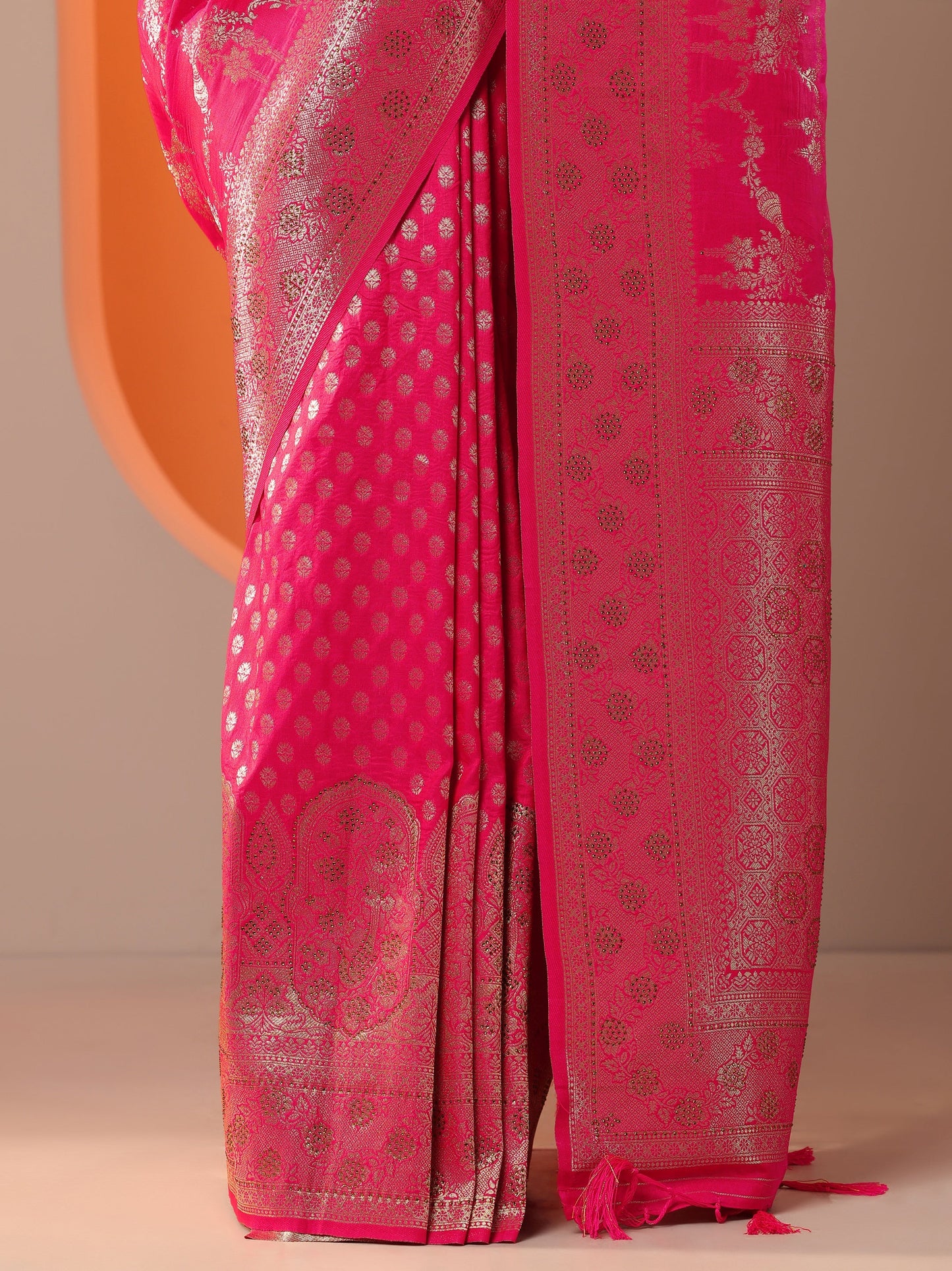 Pink Woven Design Banarasi Silk Blend Saree With Unstitched Blouse Piece