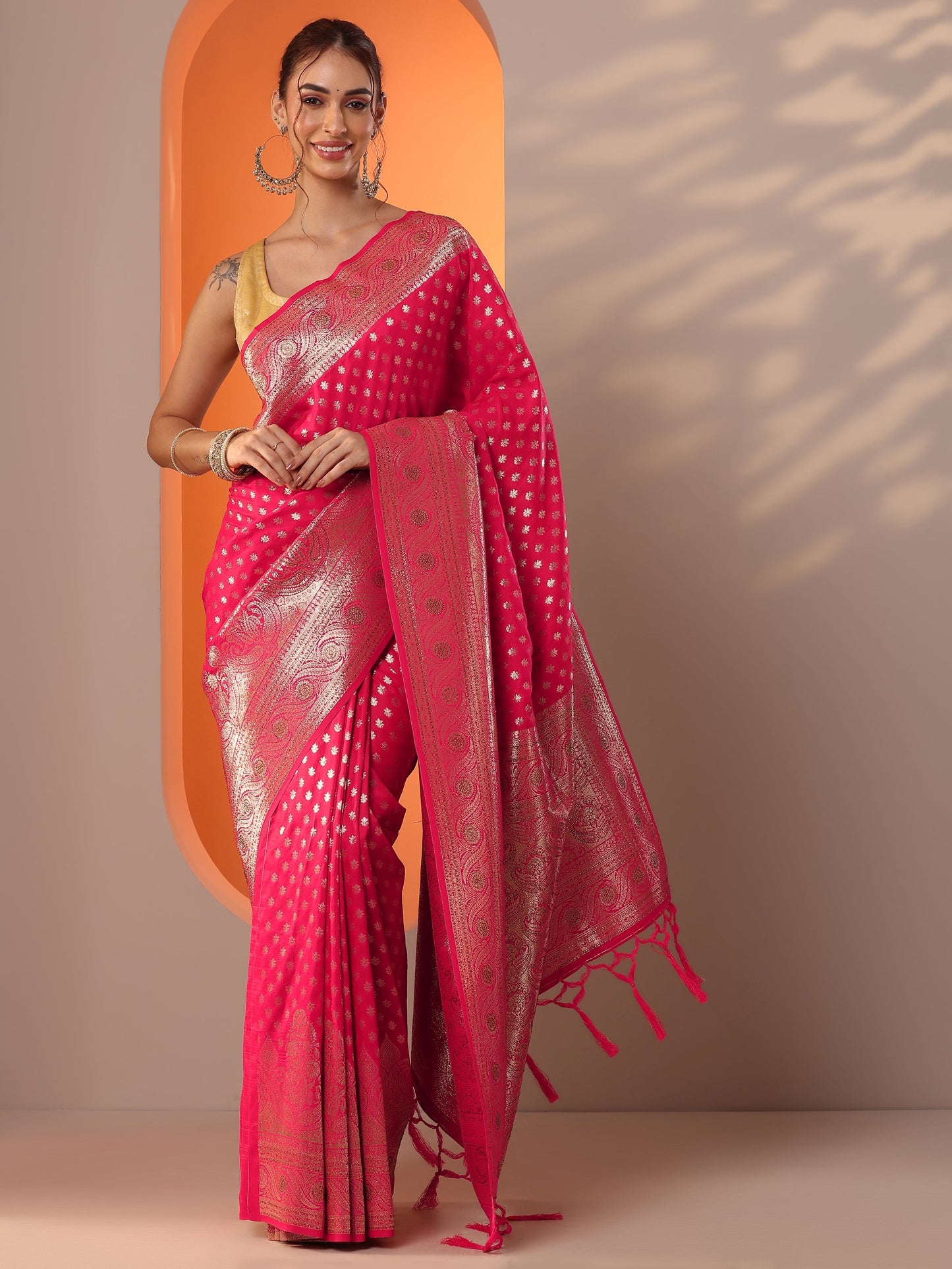 Pink Woven Design Silk Blend Saree With Unstitched Blouse Piece