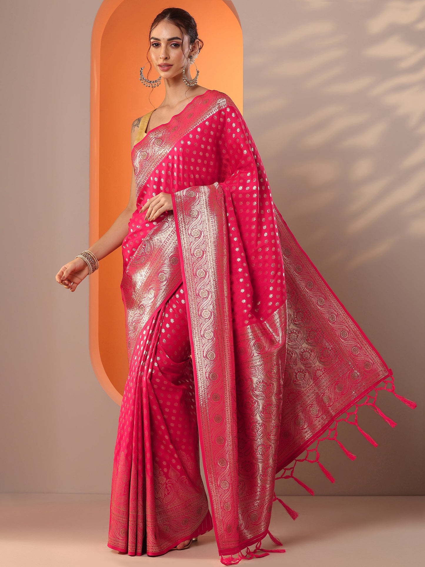 Pink Woven Design Silk Blend Saree With Unstitched Blouse Piece