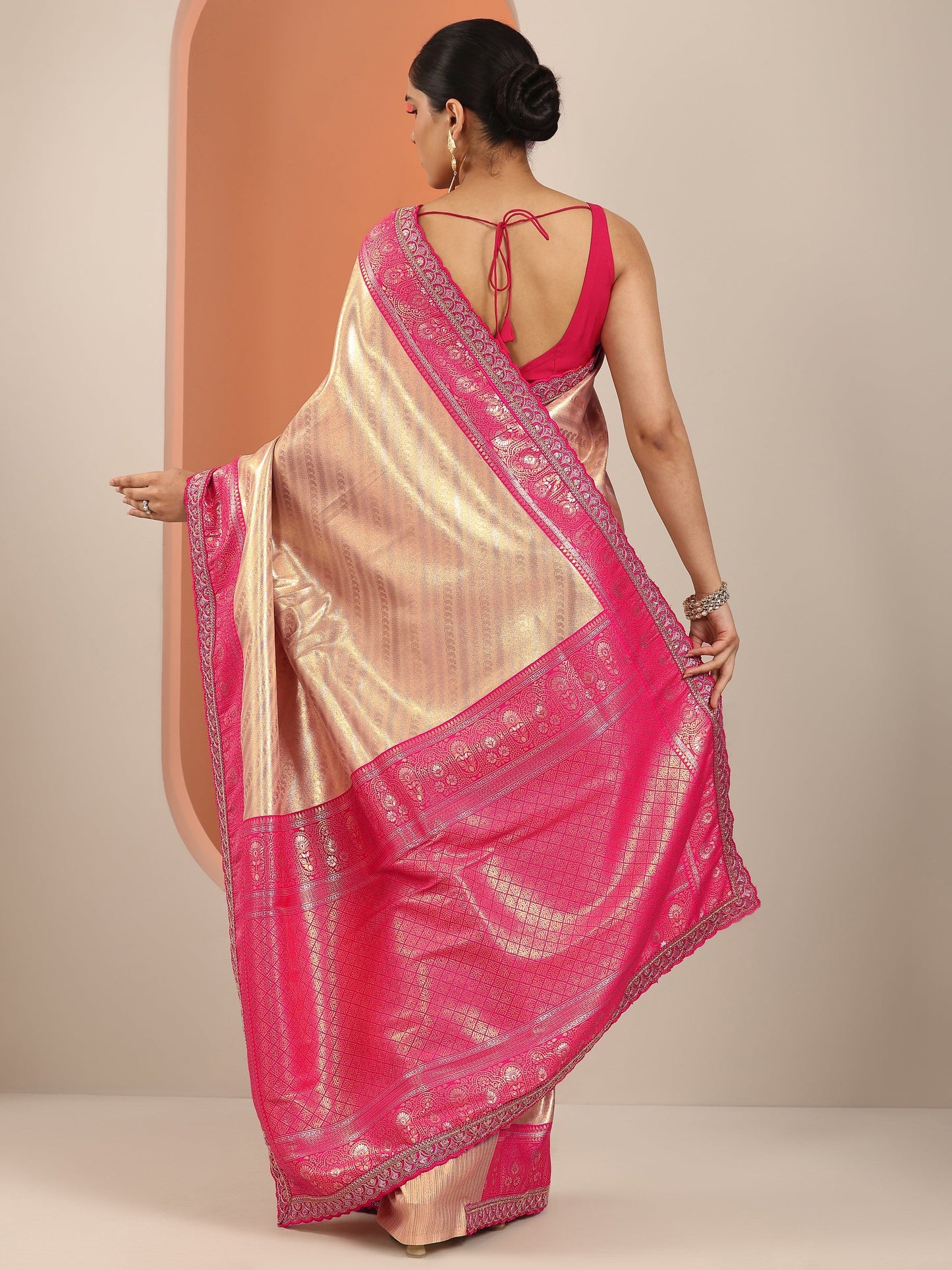 Beige  Silk Blend Saree With Unstitched Blouse Piece