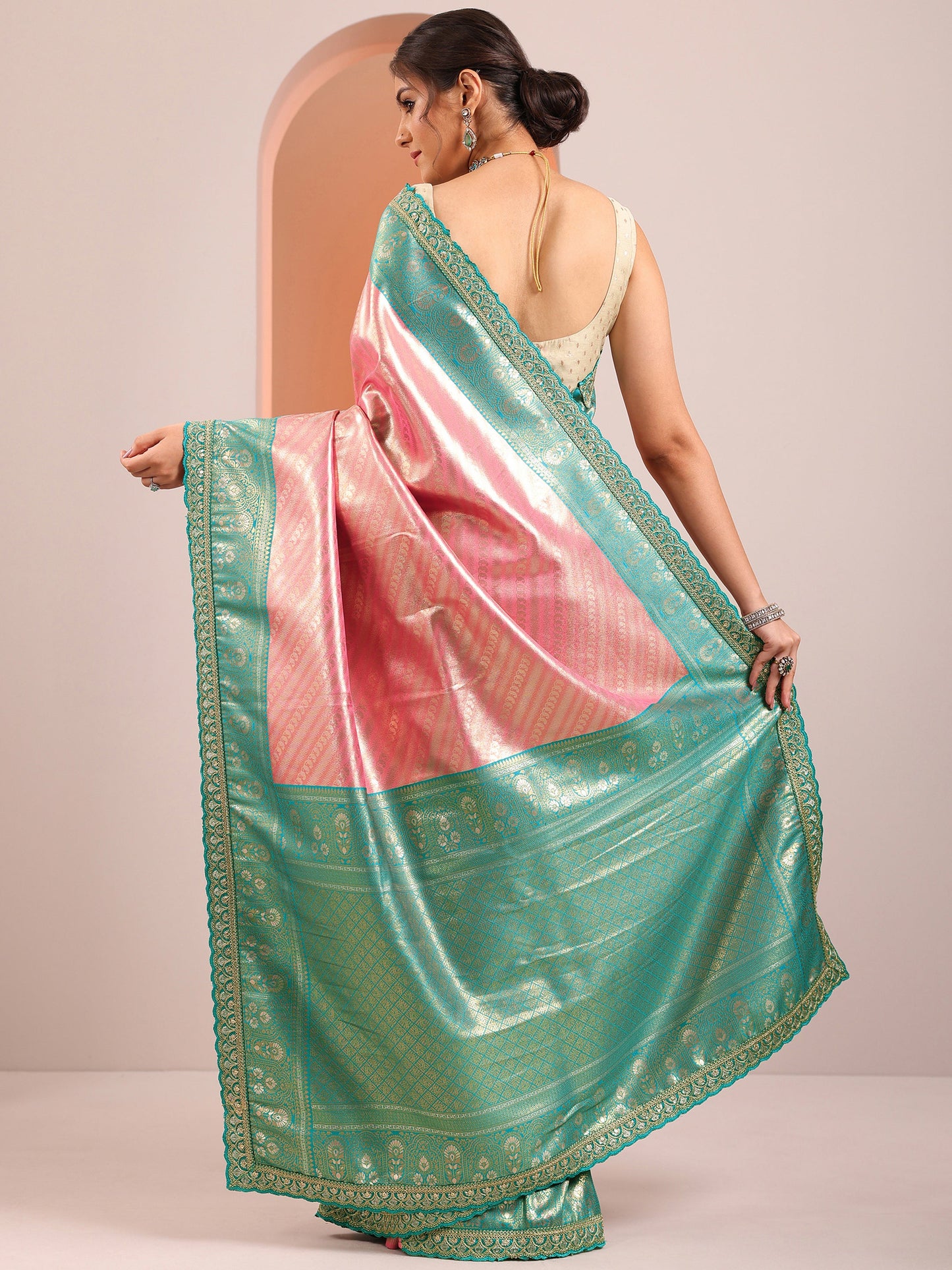 Peach Woven Design Silk Blend Sarees With Unstitched Blouse Piece