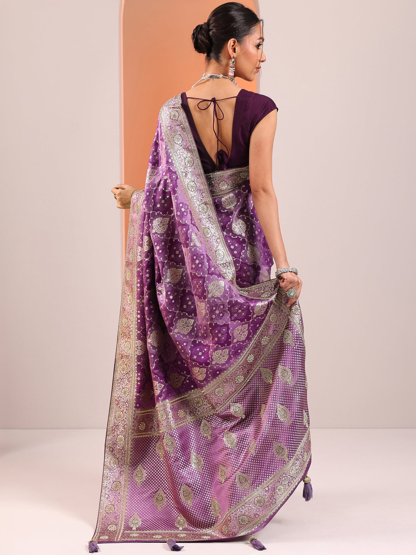 Purple Woven Design Silk Blend Saree With Unstitched Blouse Piece