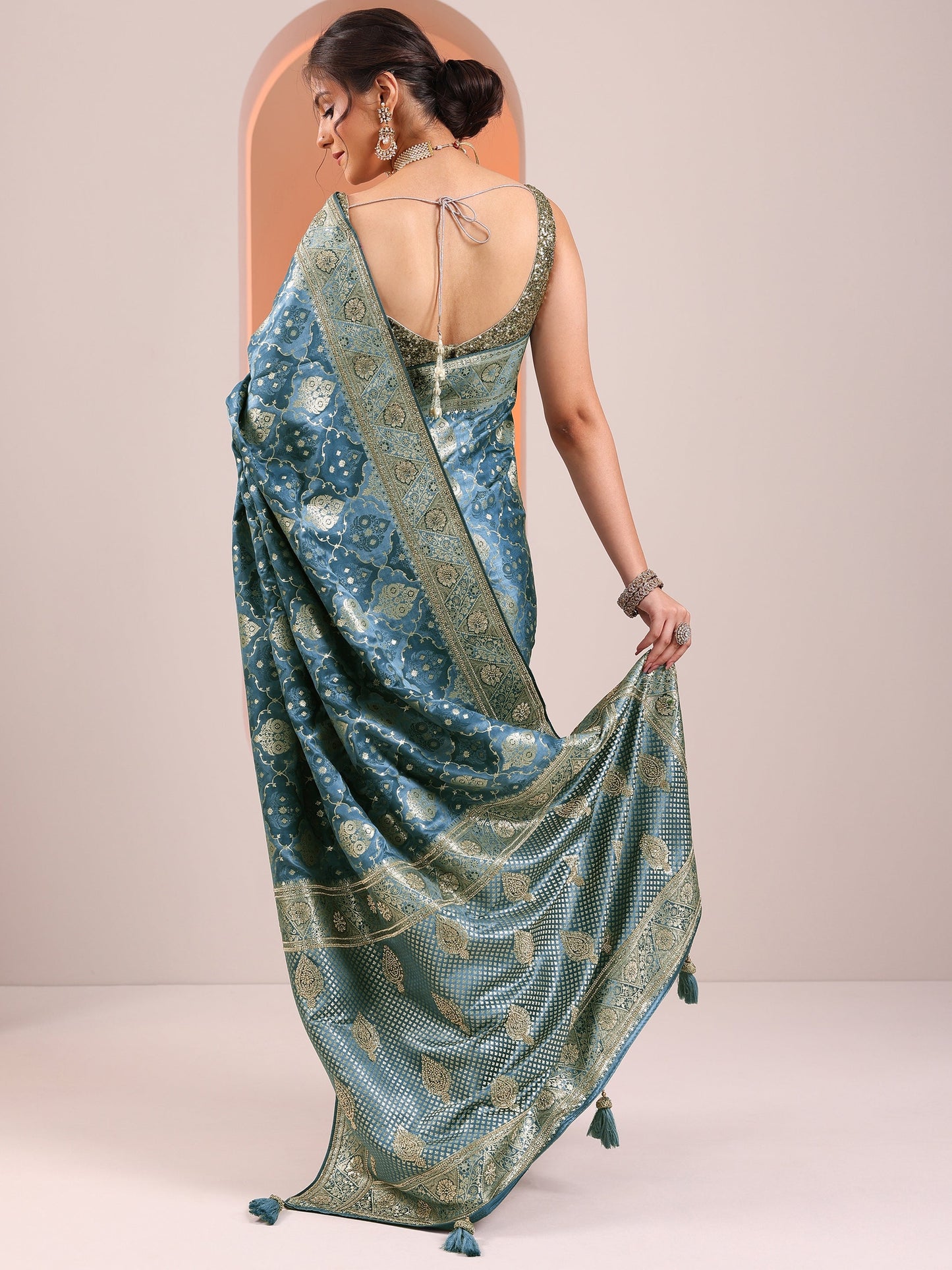 Blue Woven Design Silk Blend Saree With Unstitched Blouse Piece