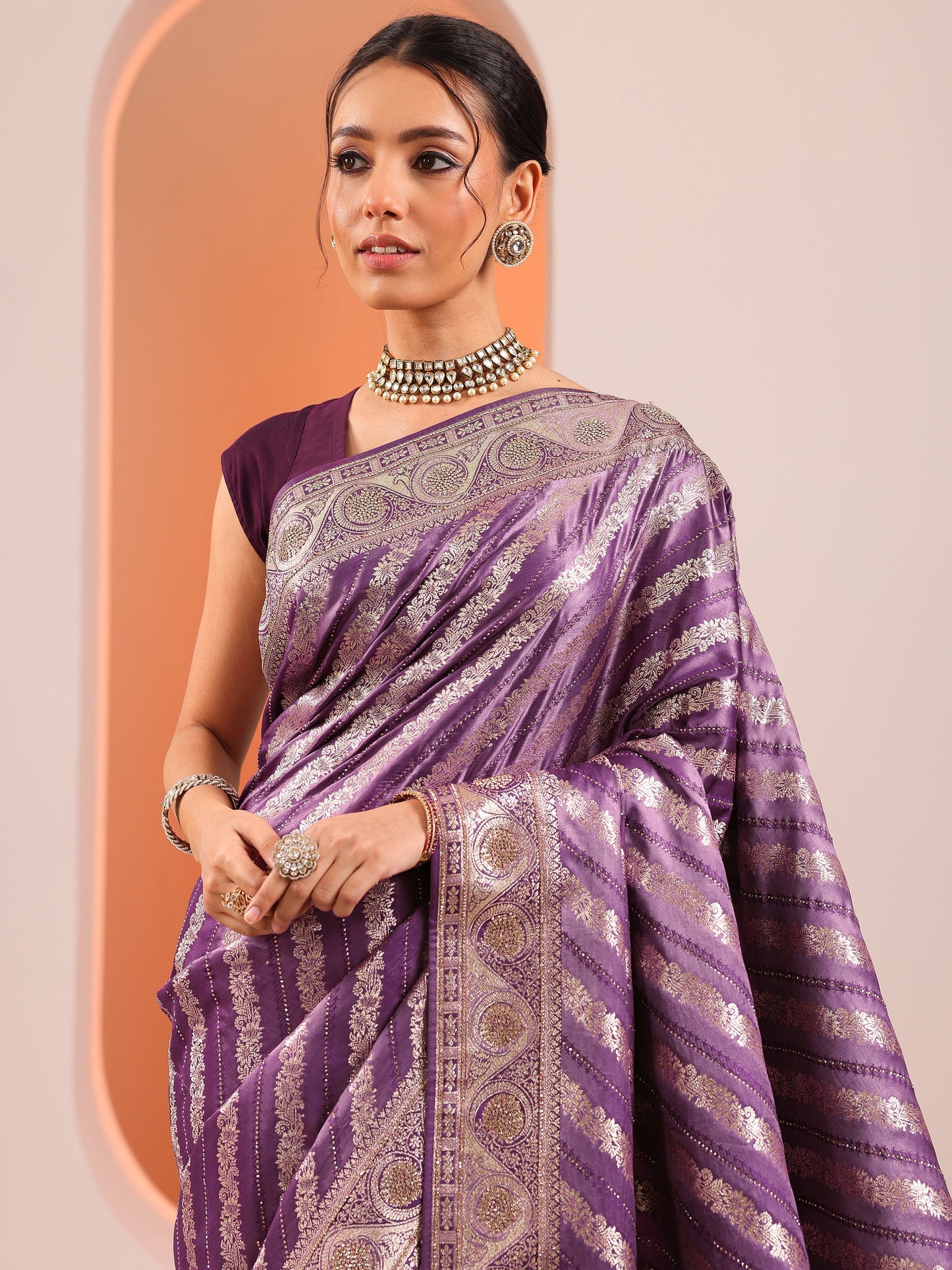 Purple Woven Design Silk Blend Saree With Unstitched Blouse Piece