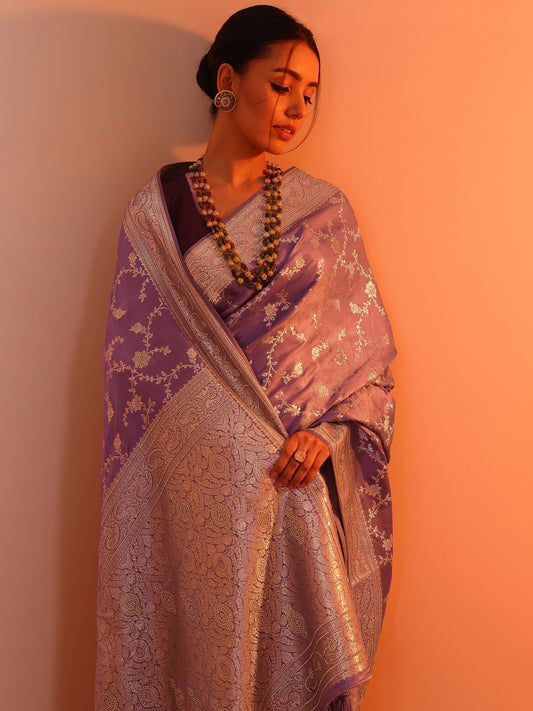 Lavender Woven Design Banarasi Silk Blend Saree With Unstitched Blouse Piece