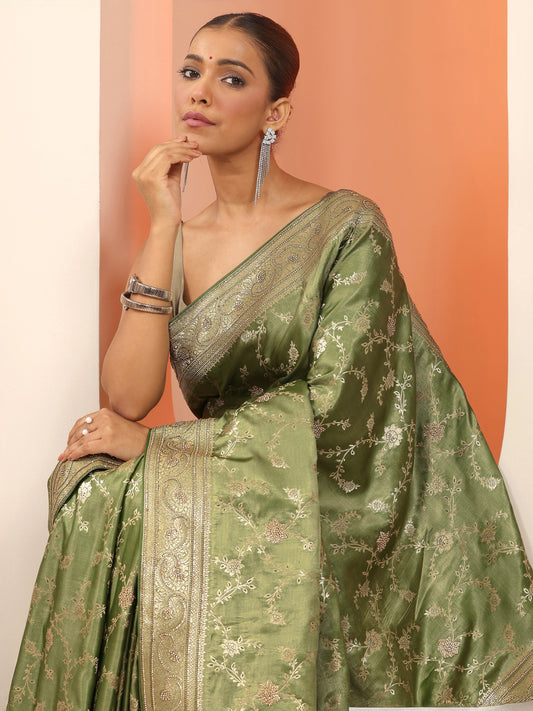 Green Woven Design Banarasi Silk Blend Saree With Unstitched Blouse Piece