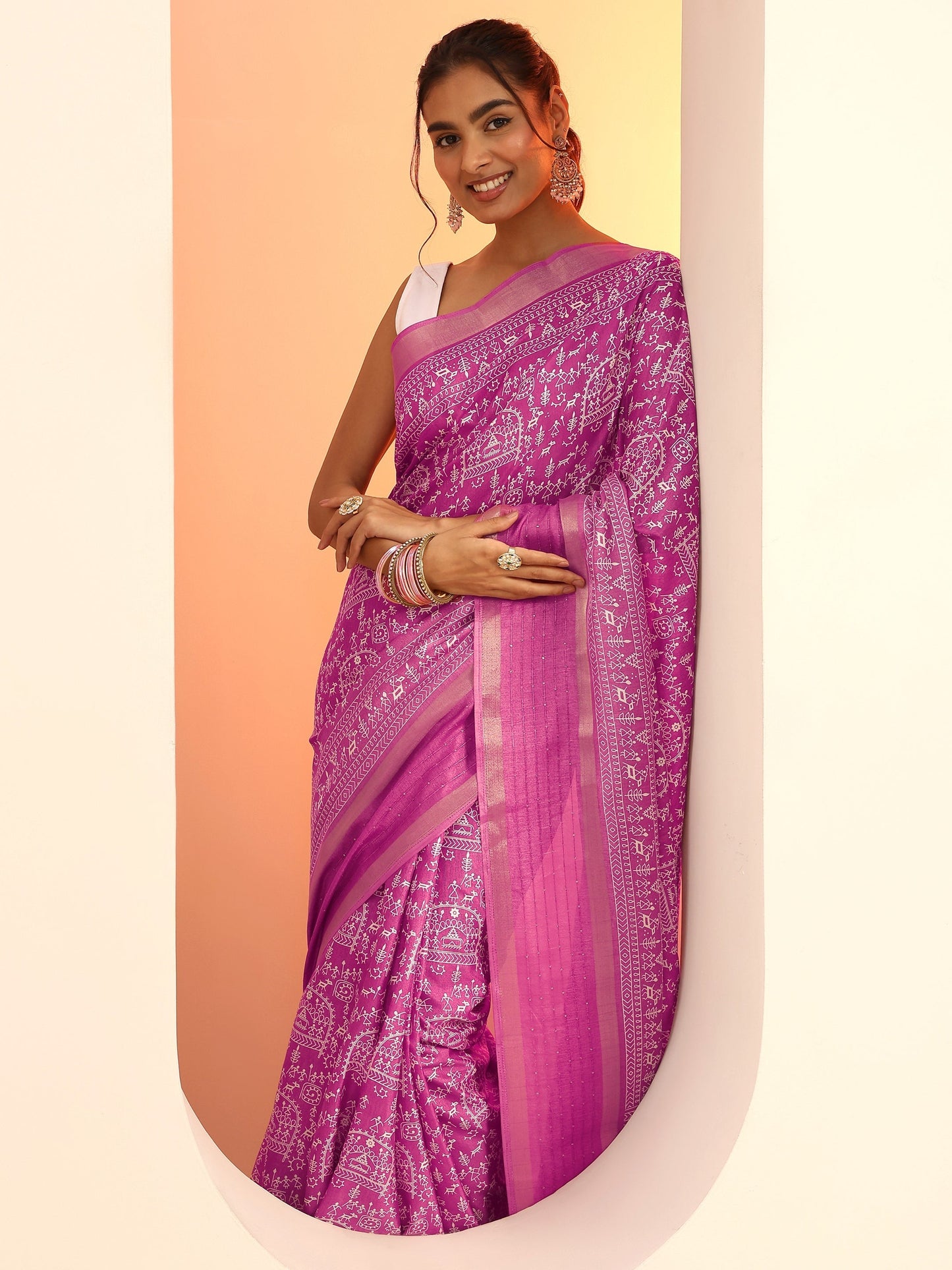 Pink Printed Silk Blend Saree With Unstitched Blouse Piece