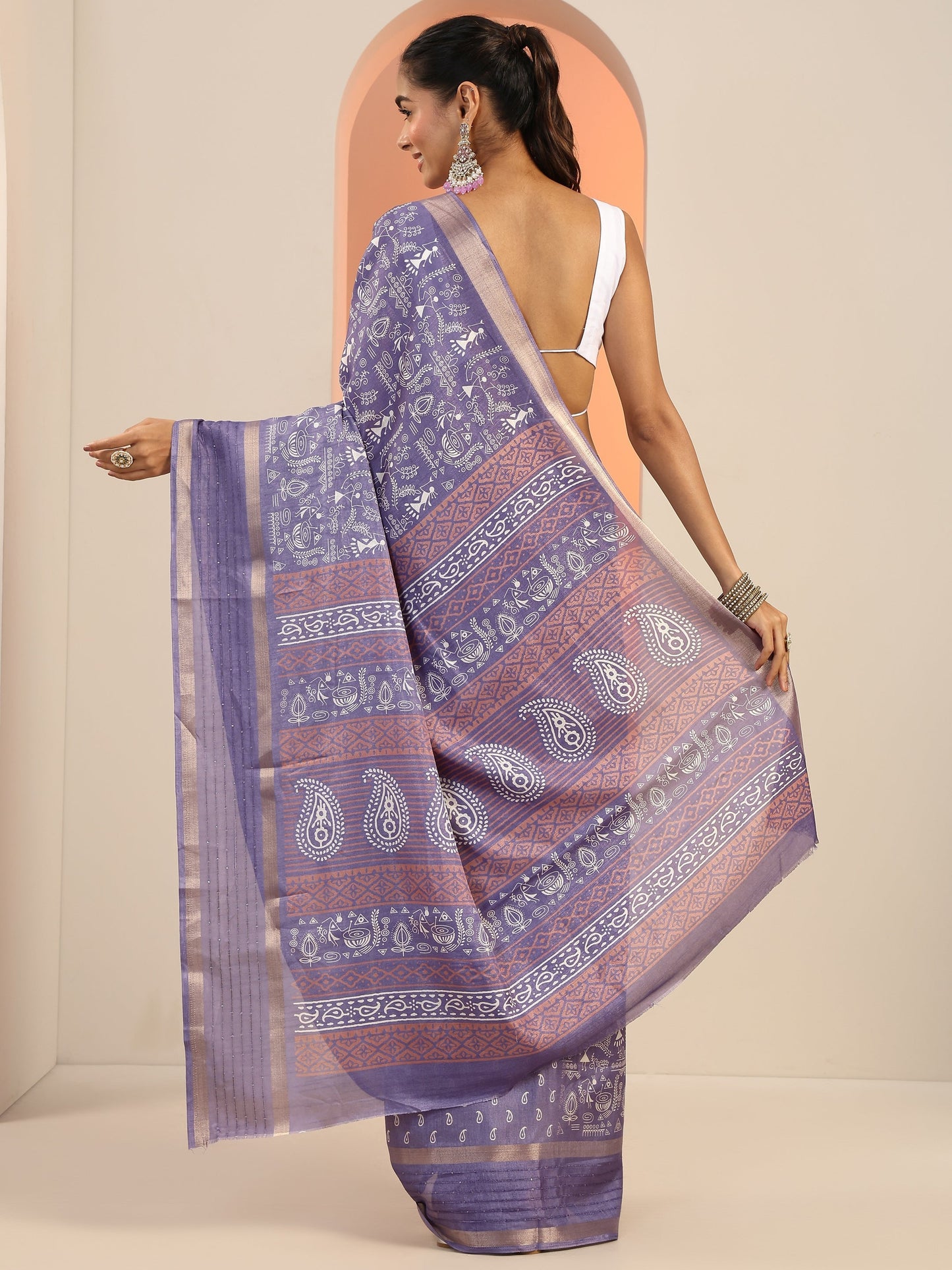 Lavender Printed Silk Blend Saree With Unstitched Blouse Piece
