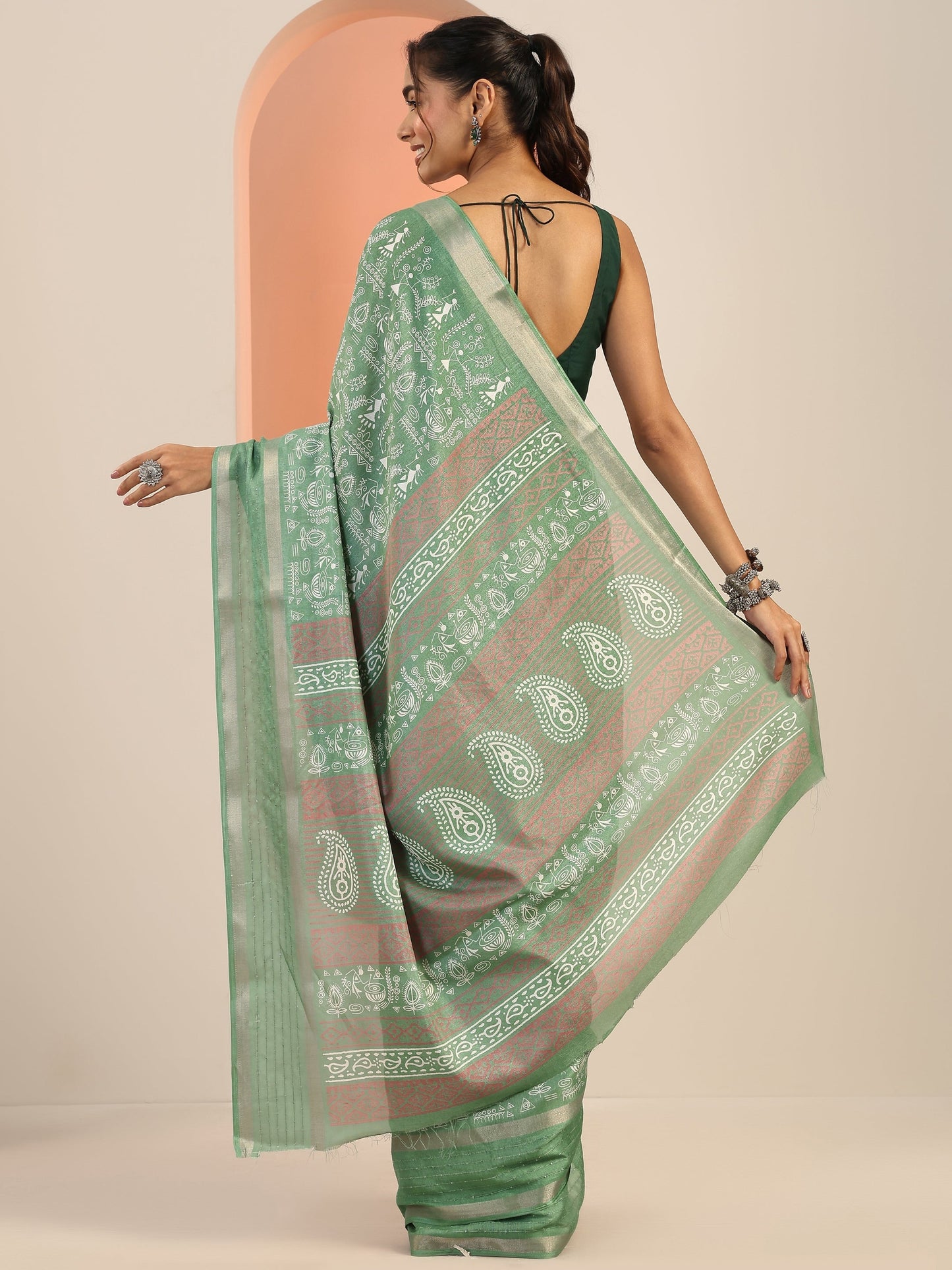 Green Printed Silk Blend Saree With Unstitched Blouse Piece