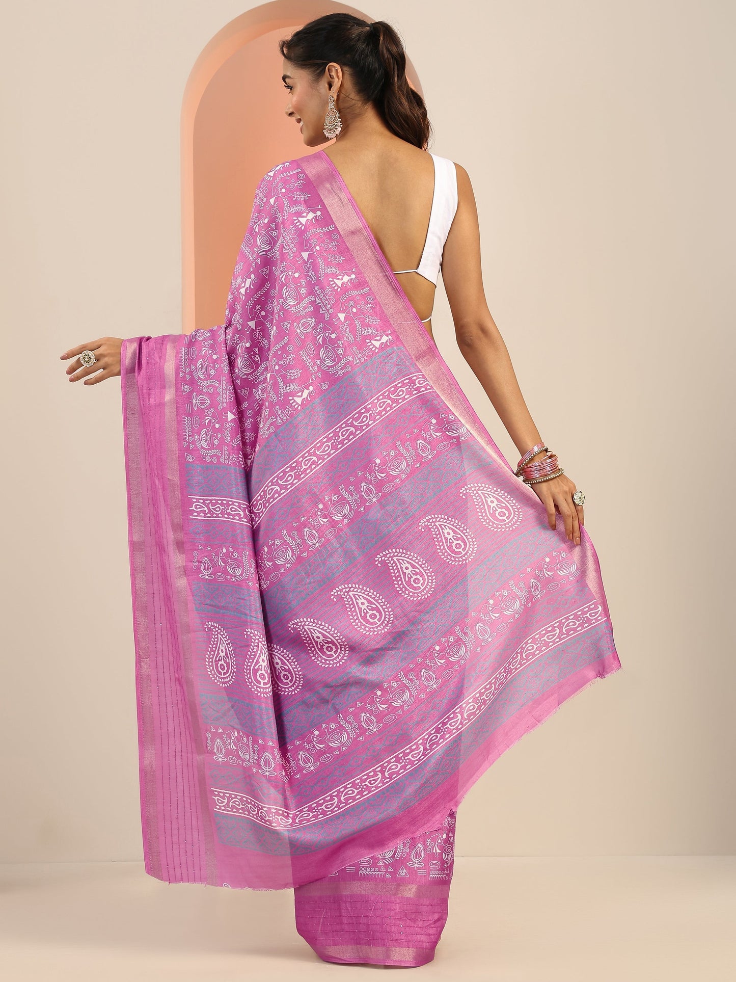 Pink Printed Silk Blend Saree With Unstitched Blouse Piece