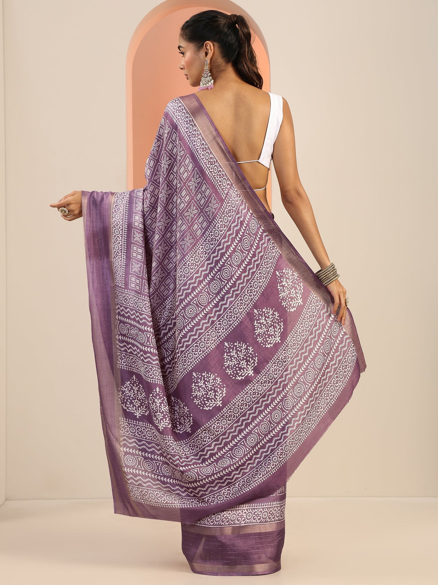 Mauve Printed Silk Blend Saree With Unstitched Blouse Piece
