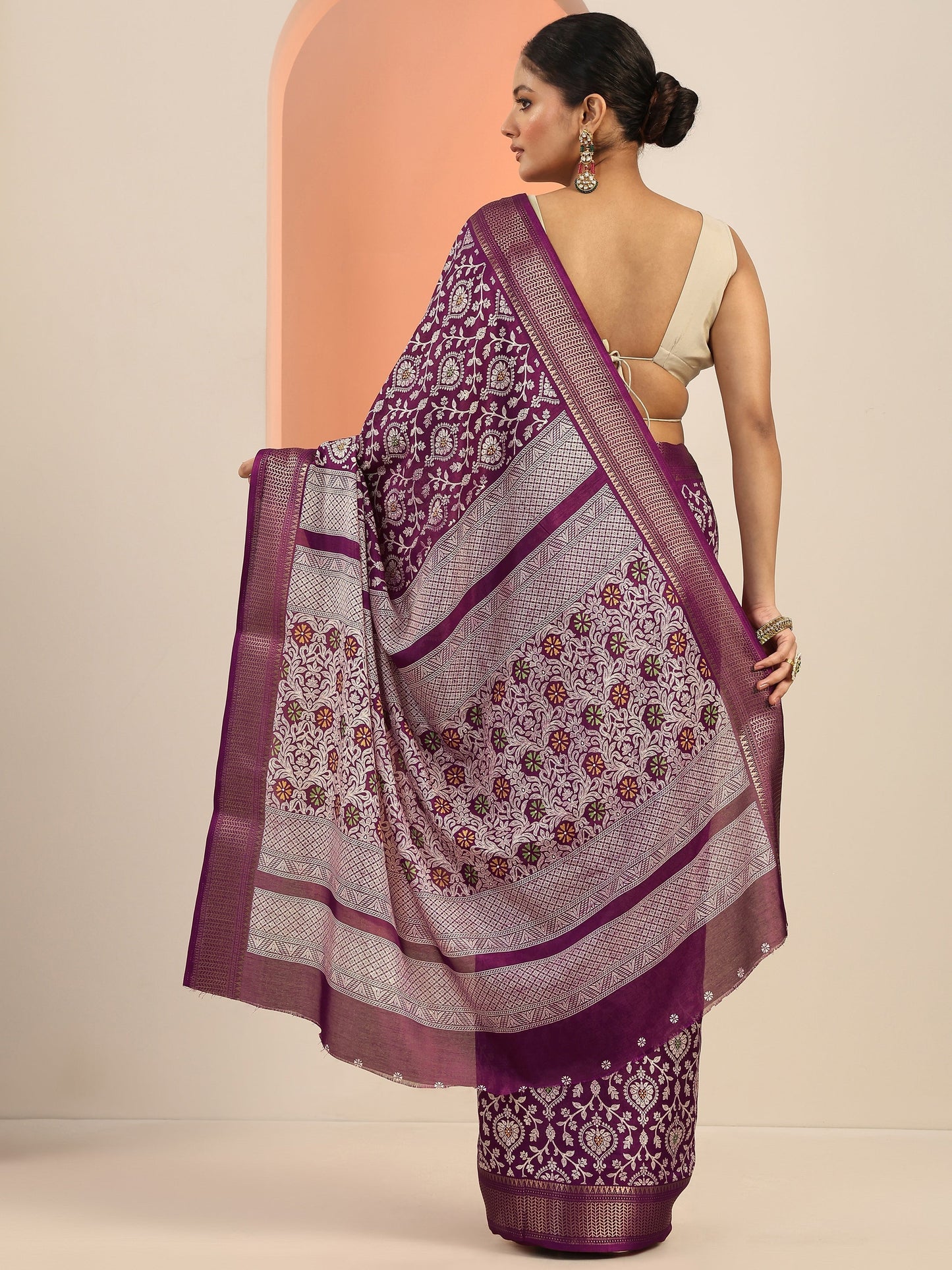 Burgundy Printed Silk Blend Saree With Unstitched Blouse Piece