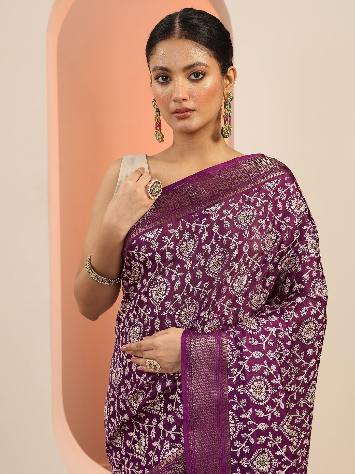 Burgundy Printed Silk Blend Saree With Unstitched Blouse Piece