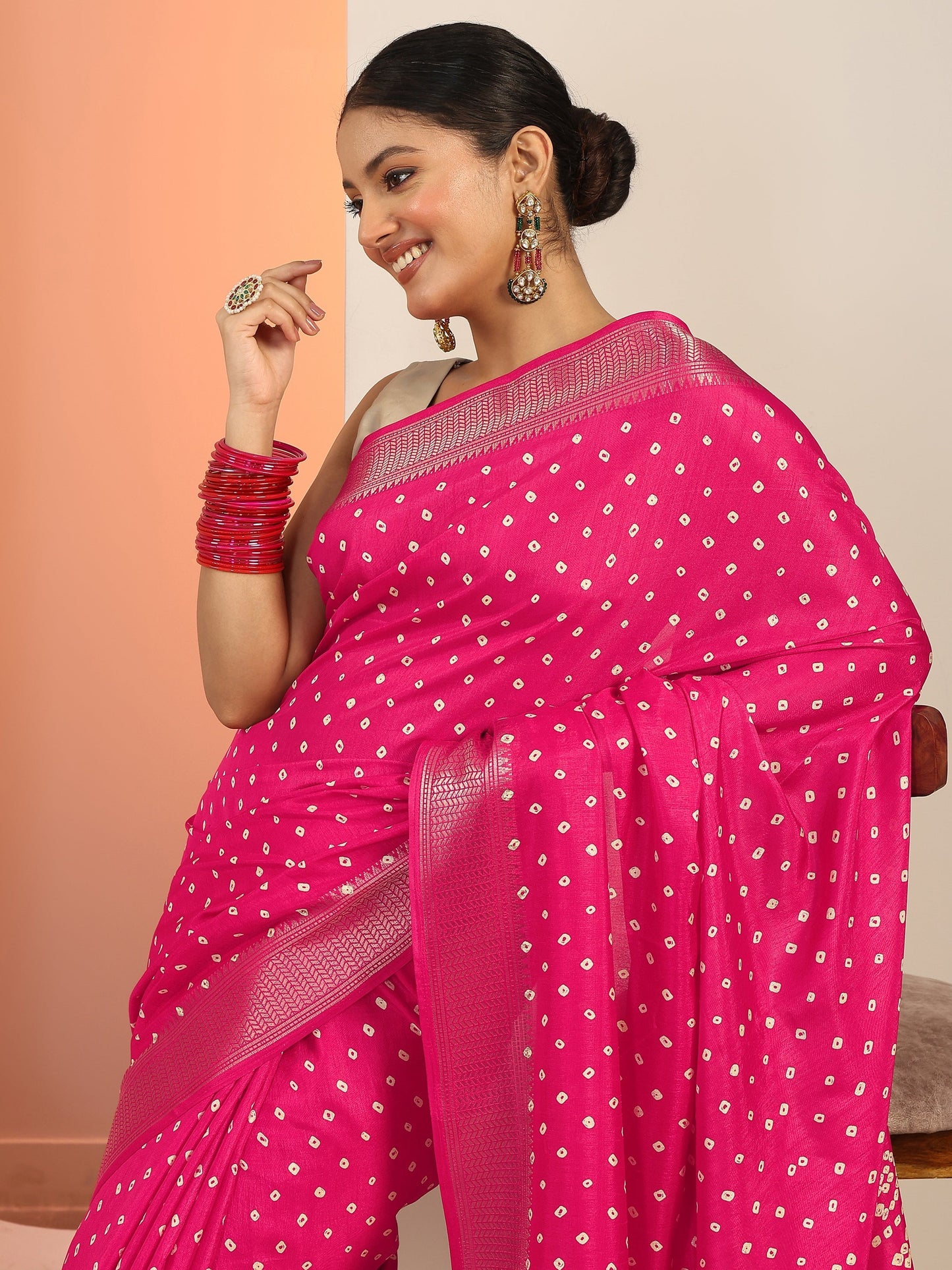 Pink Printed Silk Blend Saree With Unstitched Blouse Piece