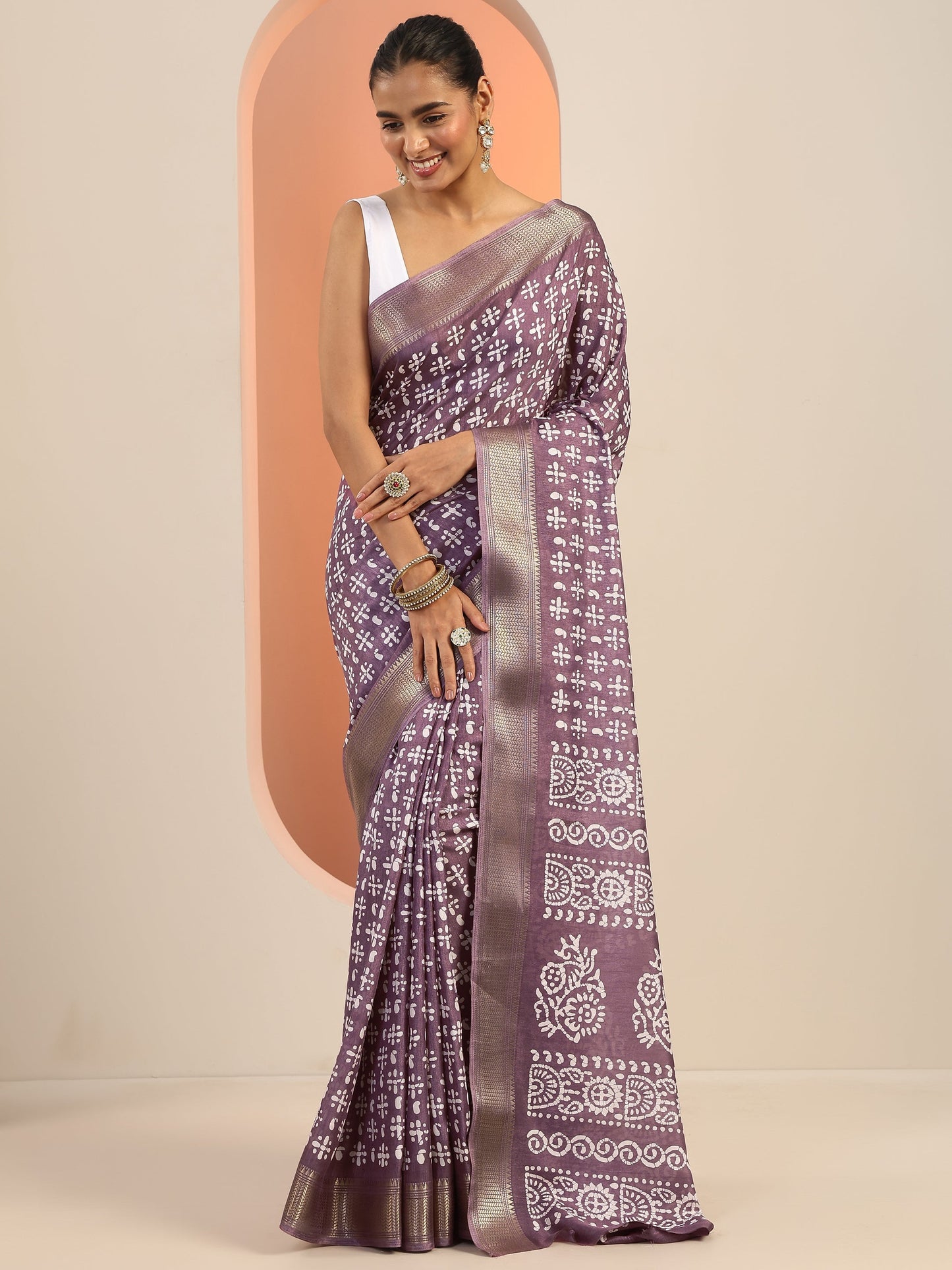 Mauve Printed Silk Blend Saree With Unstitched Blouse Piece