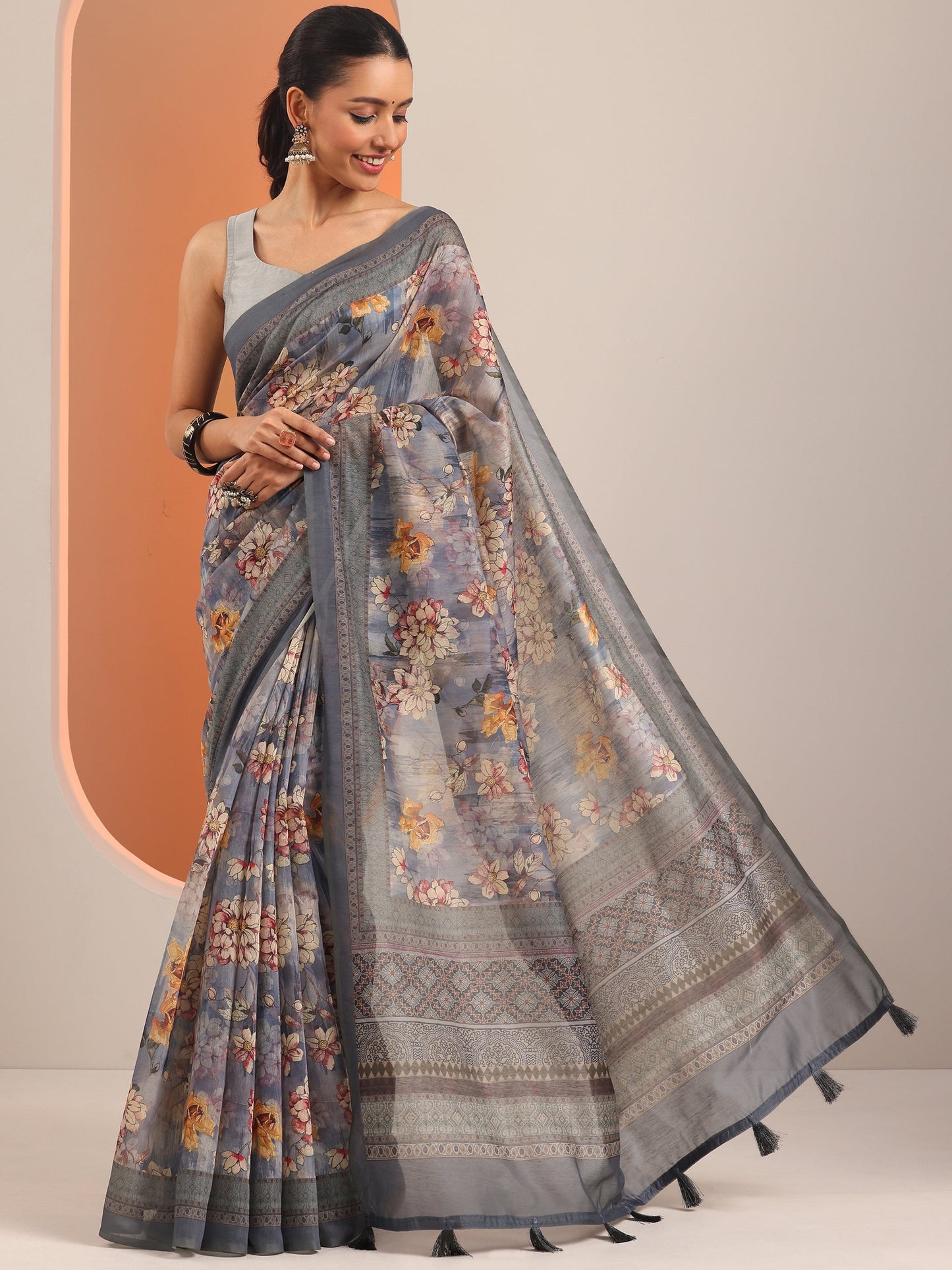 Blue Printed Silk Blend Saree With Unstitched Blouse Piece