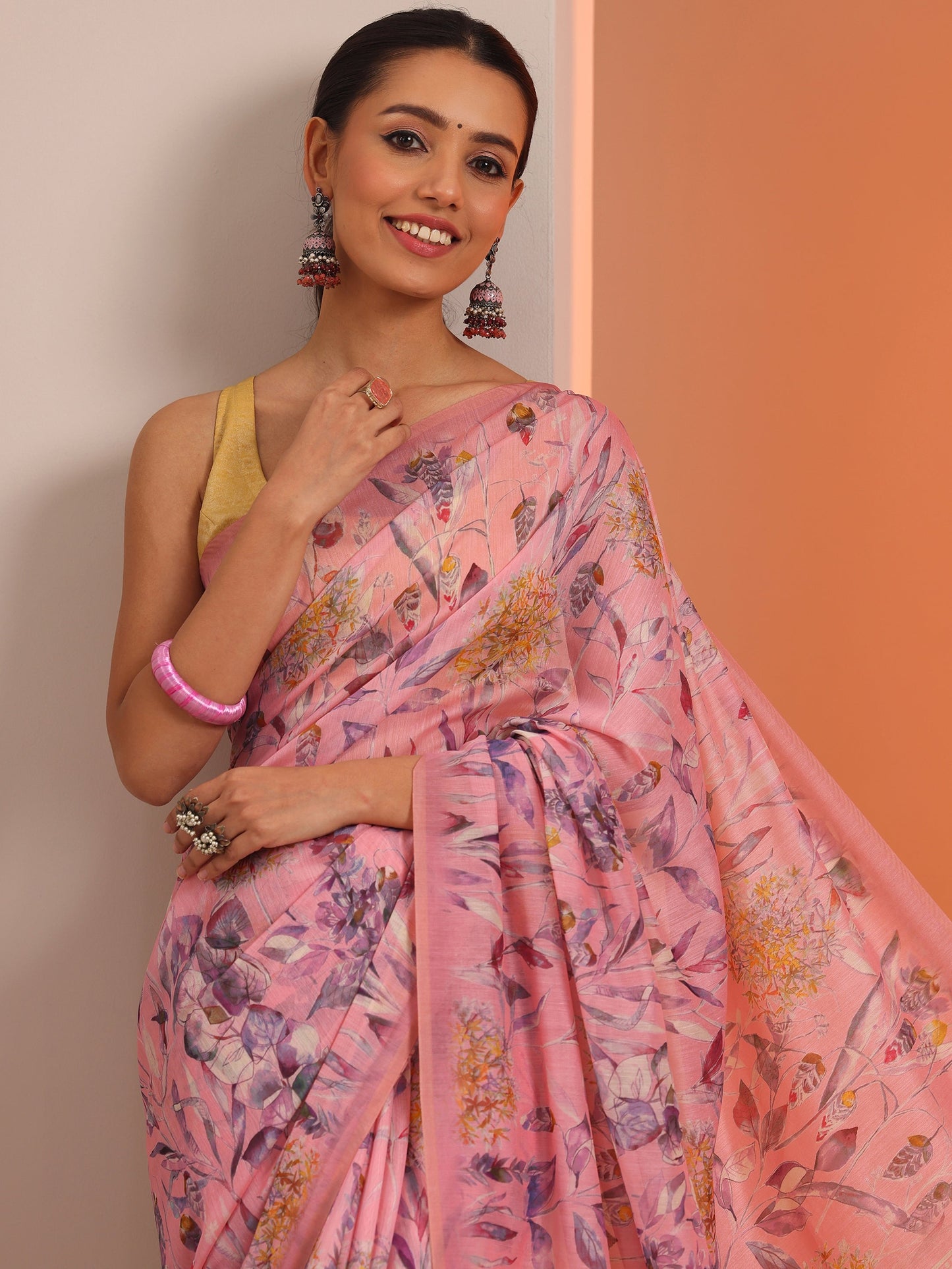 Pink Printed Silk Blend Saree With Unstitched Blouse Piece