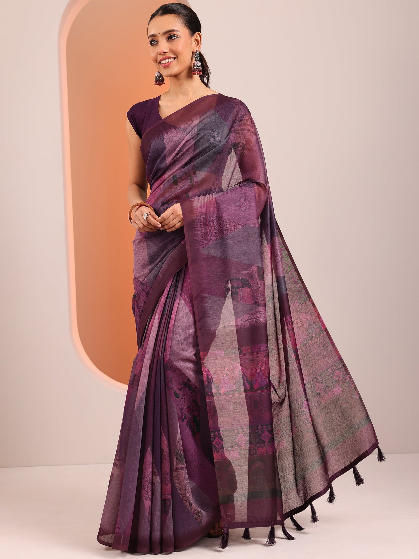 Purple Printed Silk Blend Saree With Unstitched Blouse Piece