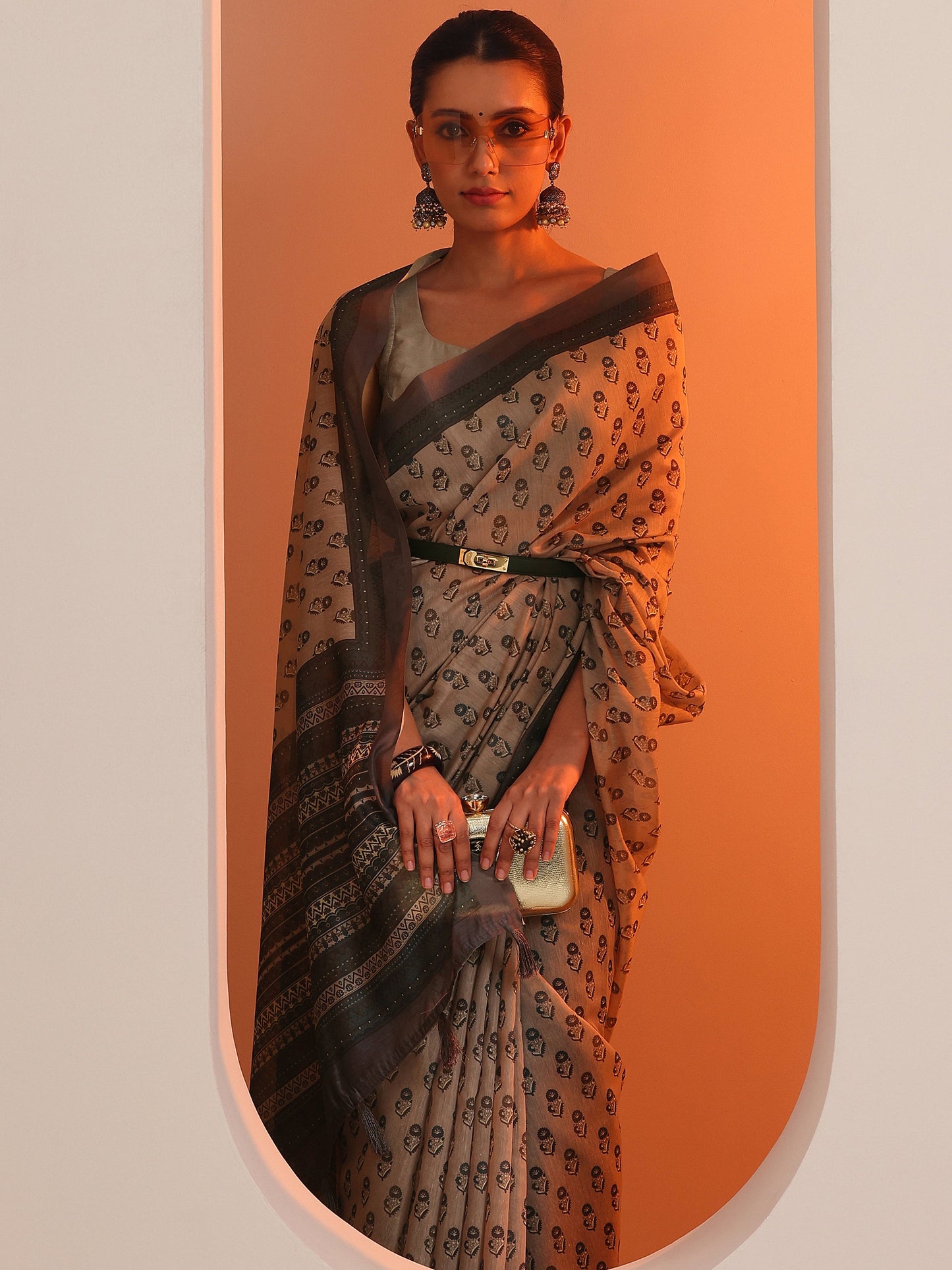Taupe Printed Silk Blend Saree With Unstitched Blouse Piece